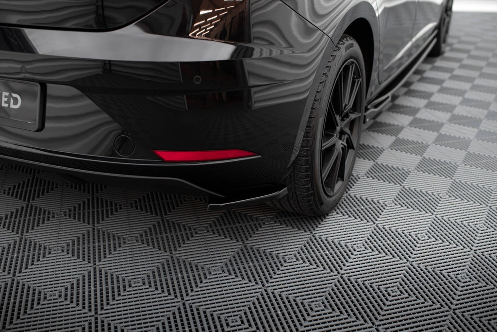 Maxton Design Splitters laterales traseros V.1 para Seat Leon Hatchback Mk3 Facelift - imagen 1