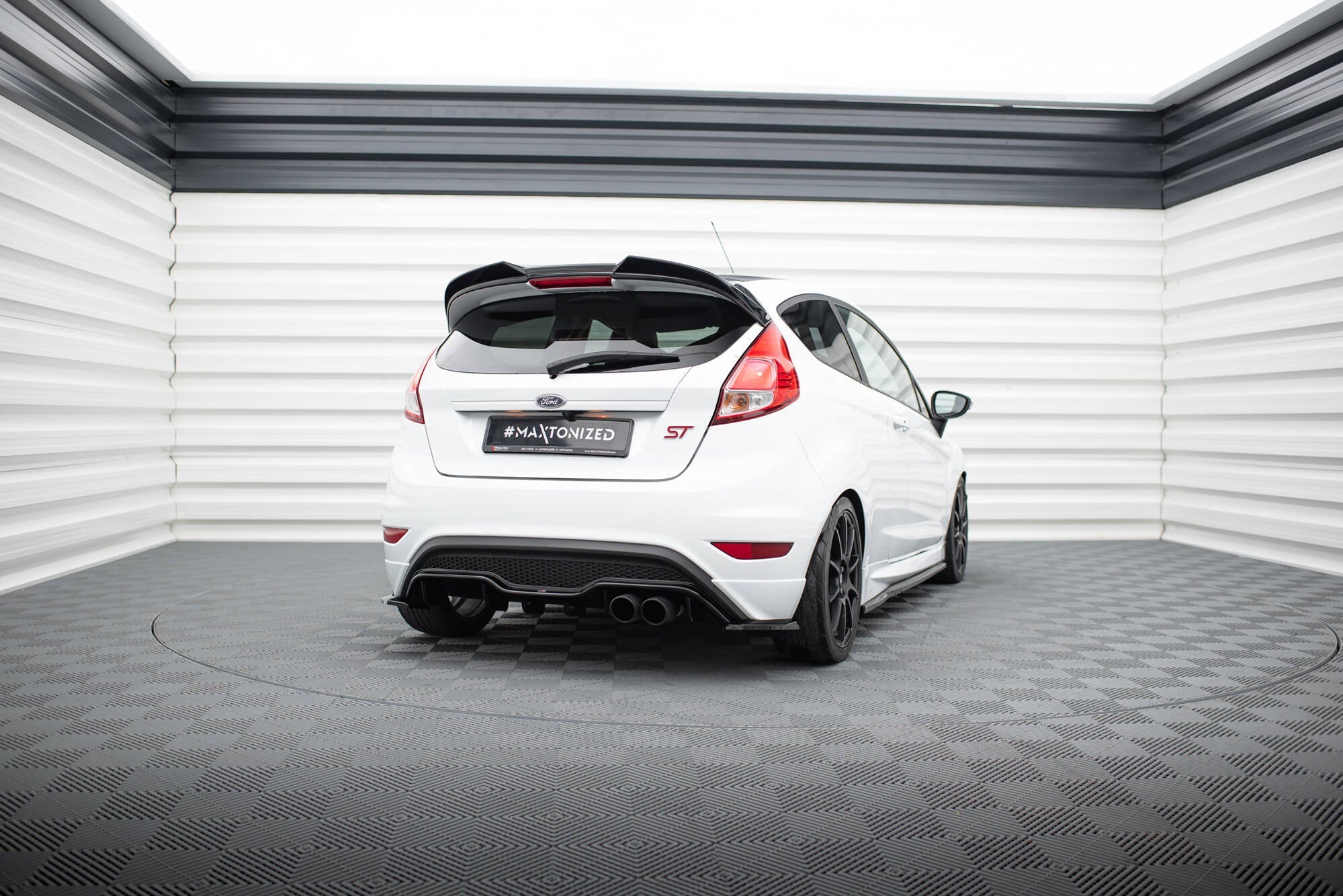 Maxton Design Splitters laterales traseros V.3 para Ford Fiesta ST Mk7 Facelift - imagen 2