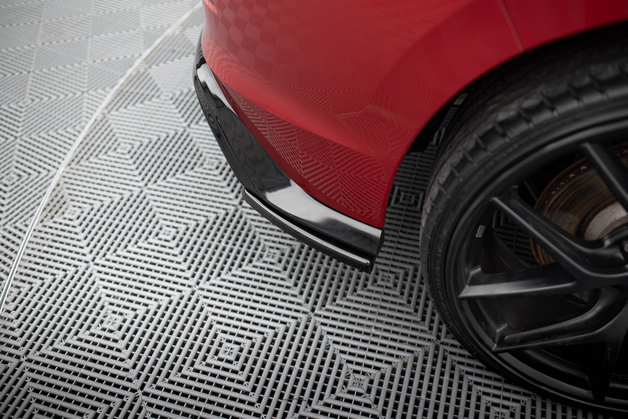 Maxton Design Splitters laterales traseros V.3 para Volkswagen Golf GTI Mk8 para only with : VW-GO-8-GTI-RS2G - imagen 7