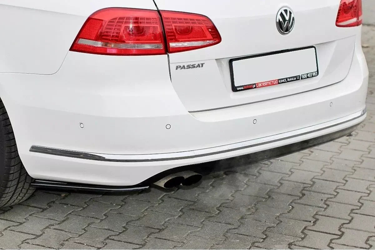 Maxton Design Splitters laterales traseros para Volkswagen Passat R-Line B7 Variant - imagen 1