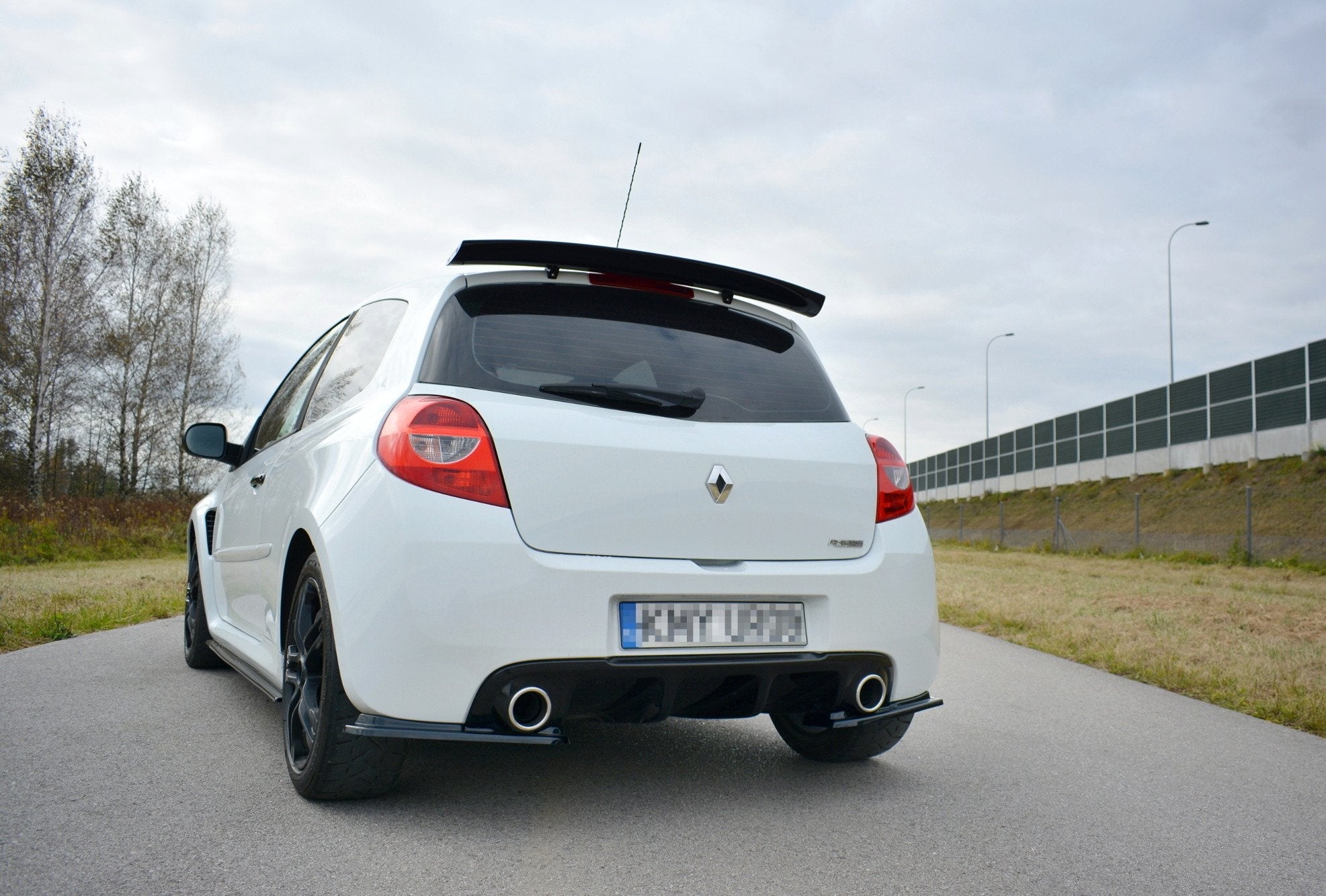 Maxton Design Splitters laterales traseros para Renault Clio Mk3 RS Facelift - imagen 2
