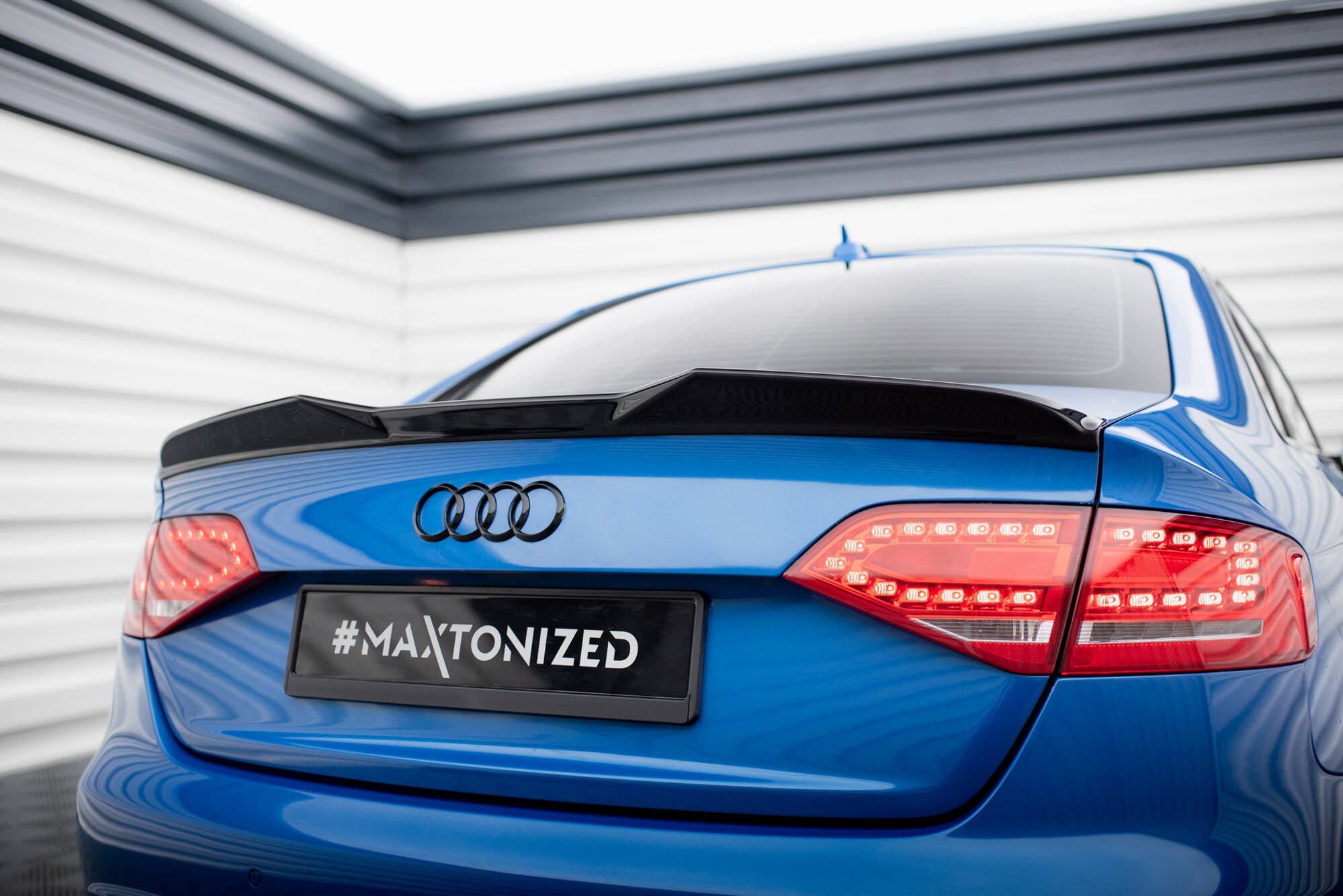 Maxton Design Extensión de alerón 3D para Audi A4 Sedan B8 - imagen 1