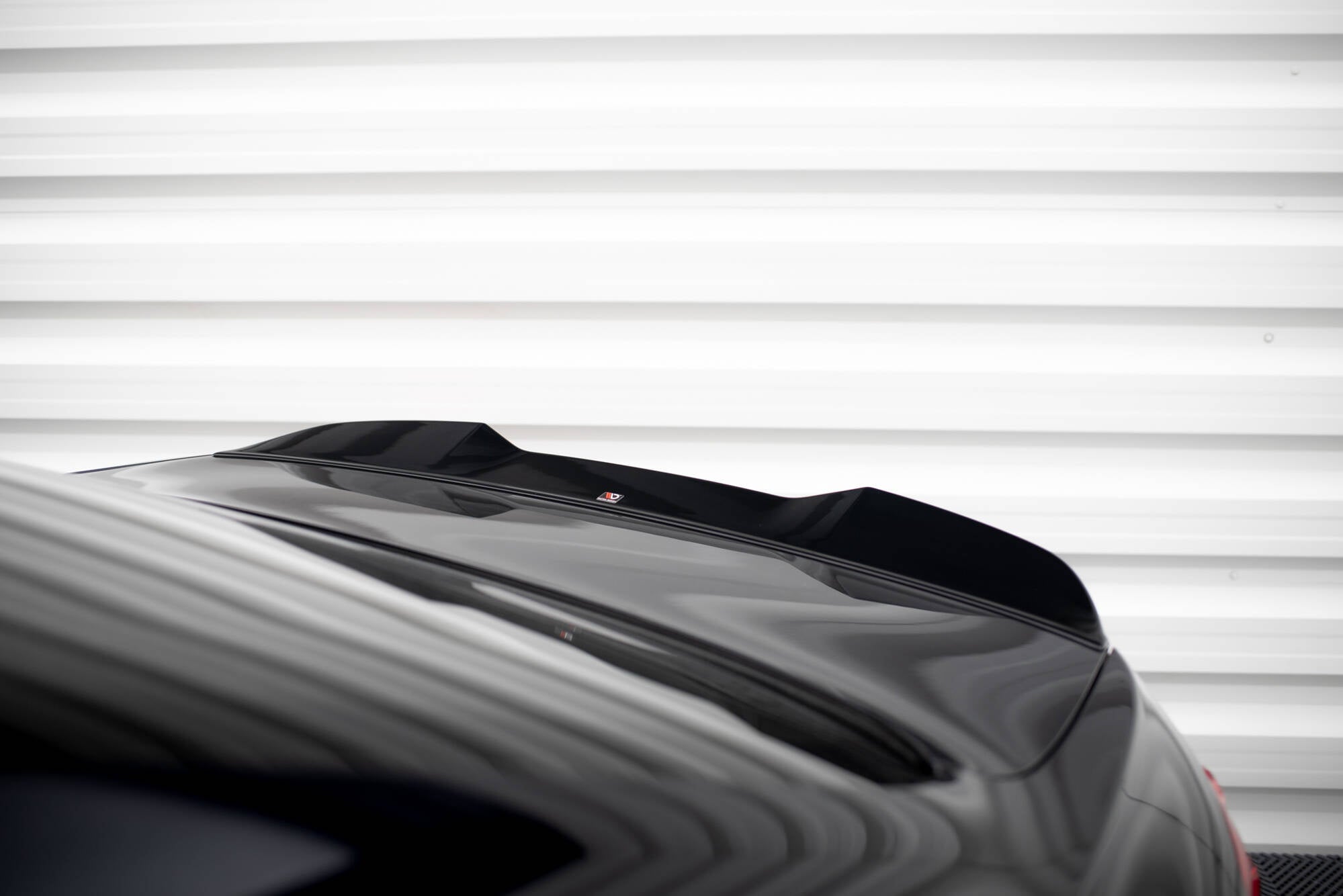 Maxton Design Extensión de alerón 3D para BMW 5 M-Pack F10 - imagen 4