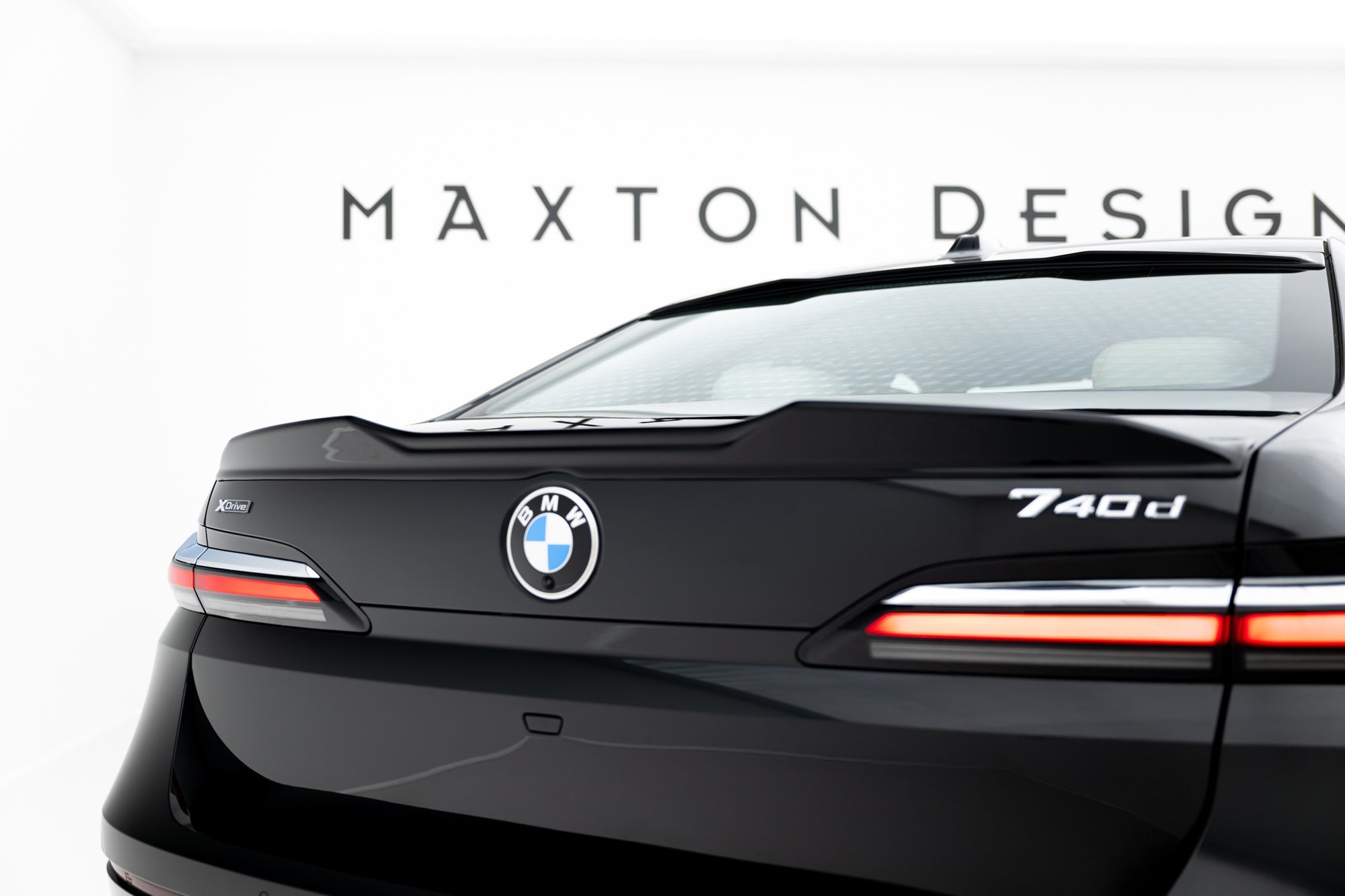 Maxton Design Extensión de alerón 3D para BMW 7 G70 - imagen 1