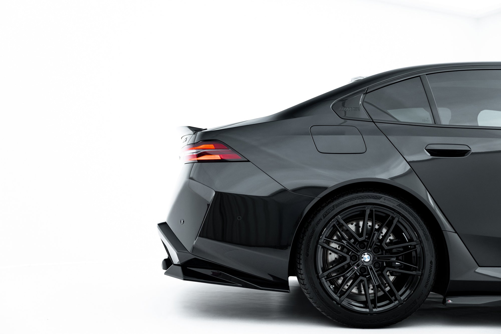 Maxton Design Extensión de alerón 3D para BMW M5 Sedan G90 - imagen 4