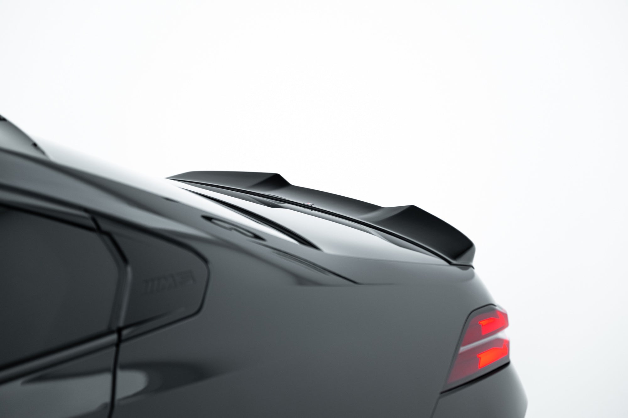 Maxton Design Extensión de alerón 3D para BMW M5 Sedan G90 - imagen 5