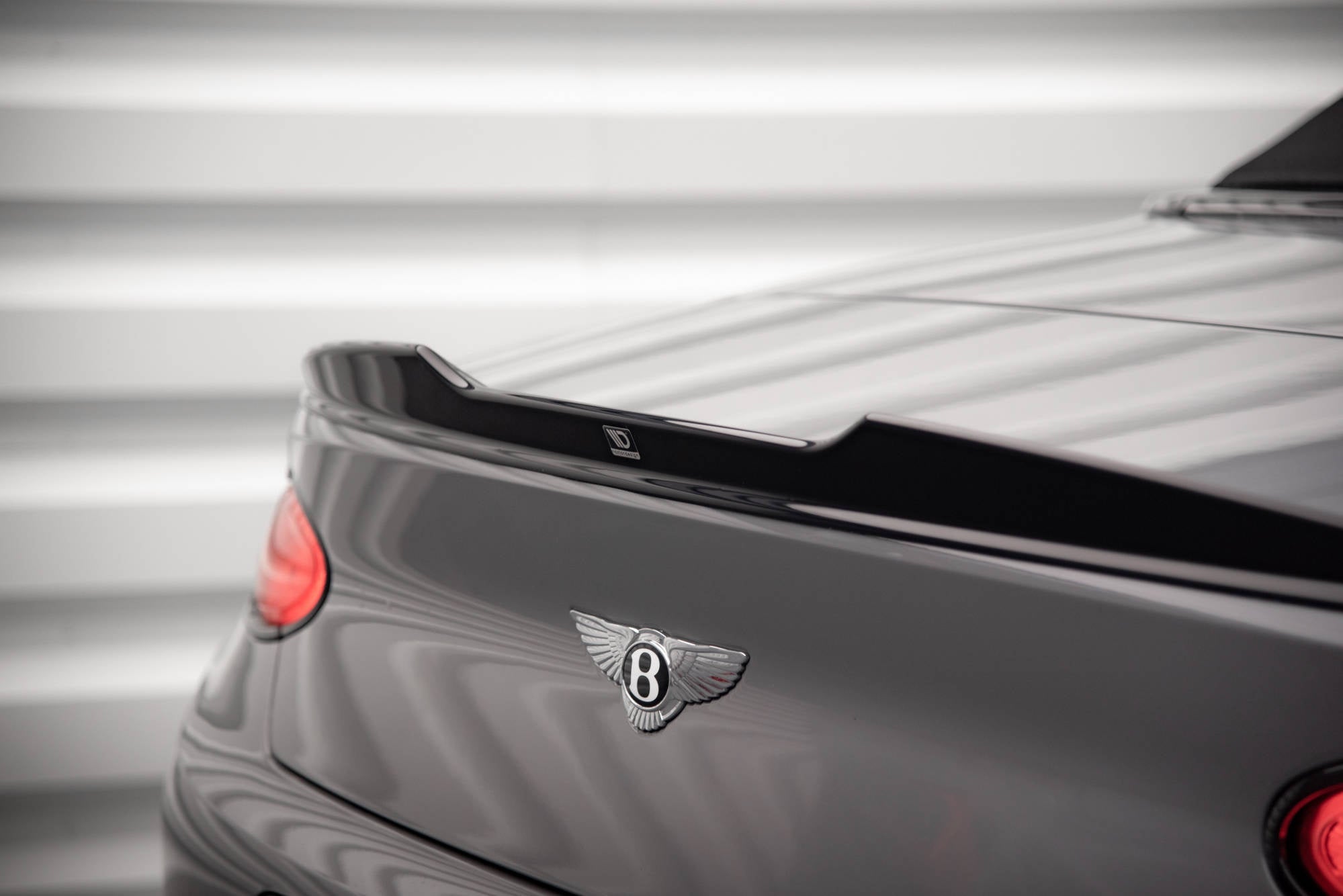 Maxton Design 3D Spoiler Cap para Bentley Continental Convertible GT Mk3 - imagen 4