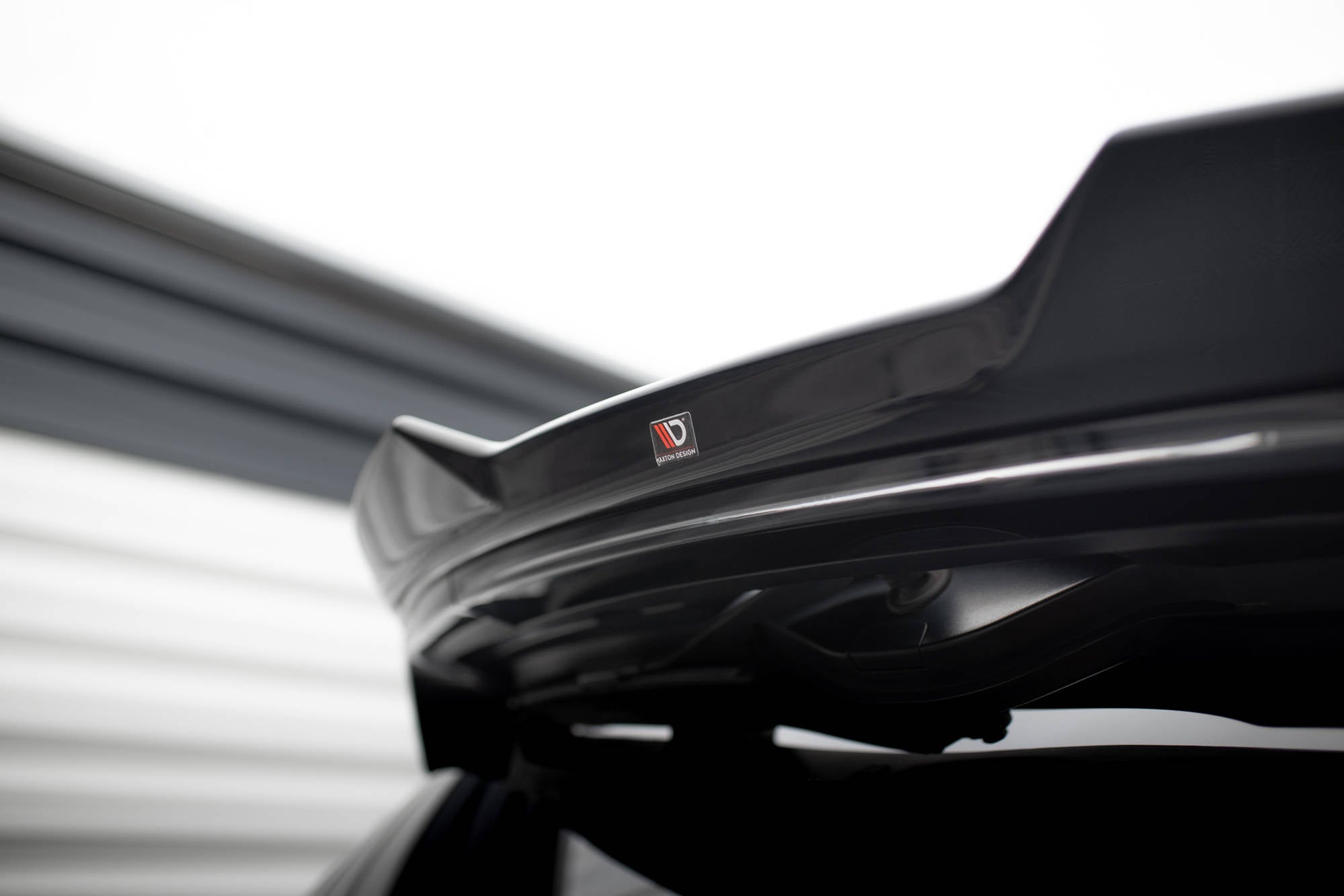 Maxton Design Extensión de alerón 3D para Land Rover Discovery HSE Mk5 - imagen 3