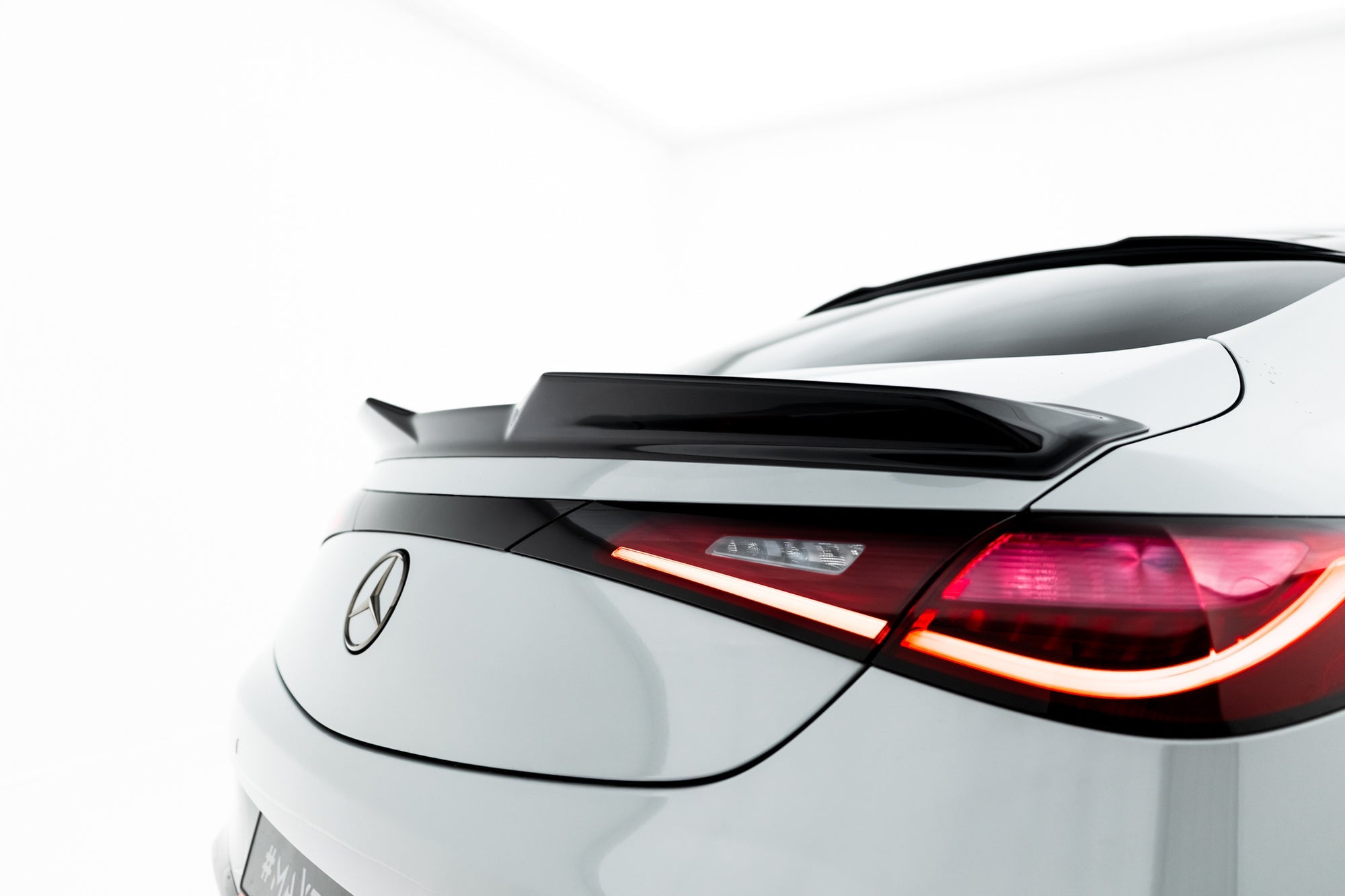 Maxton Design Extensión de alerón 3D para Mercedes-AMG CLE 53 Aero C236 - imagen 5