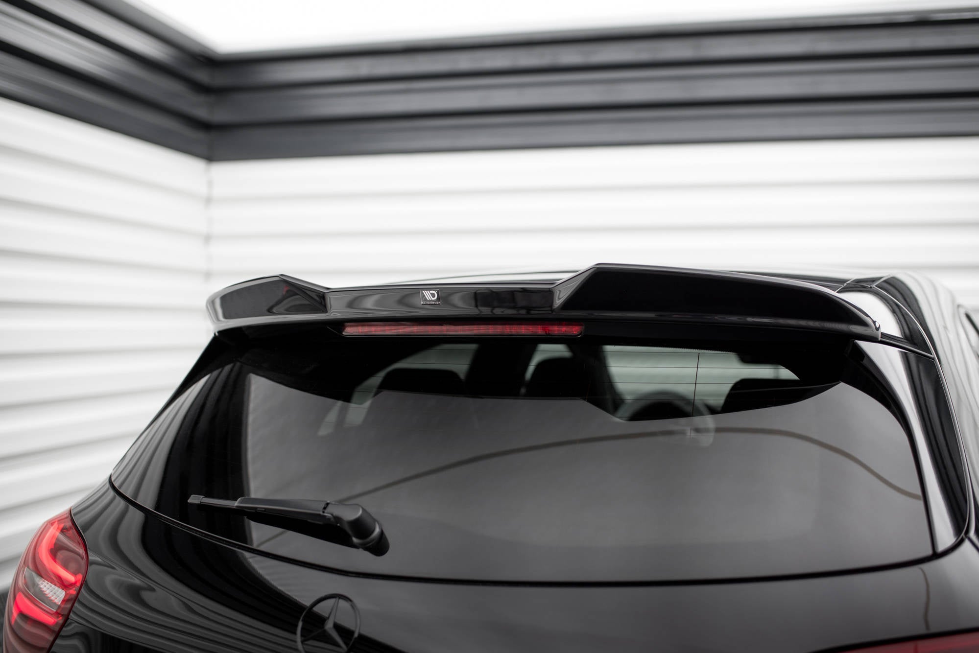 Maxton Design Extensión de alerón 3D para Mercedes-Benz A AMG-Line W176 Facelift - imagen 1