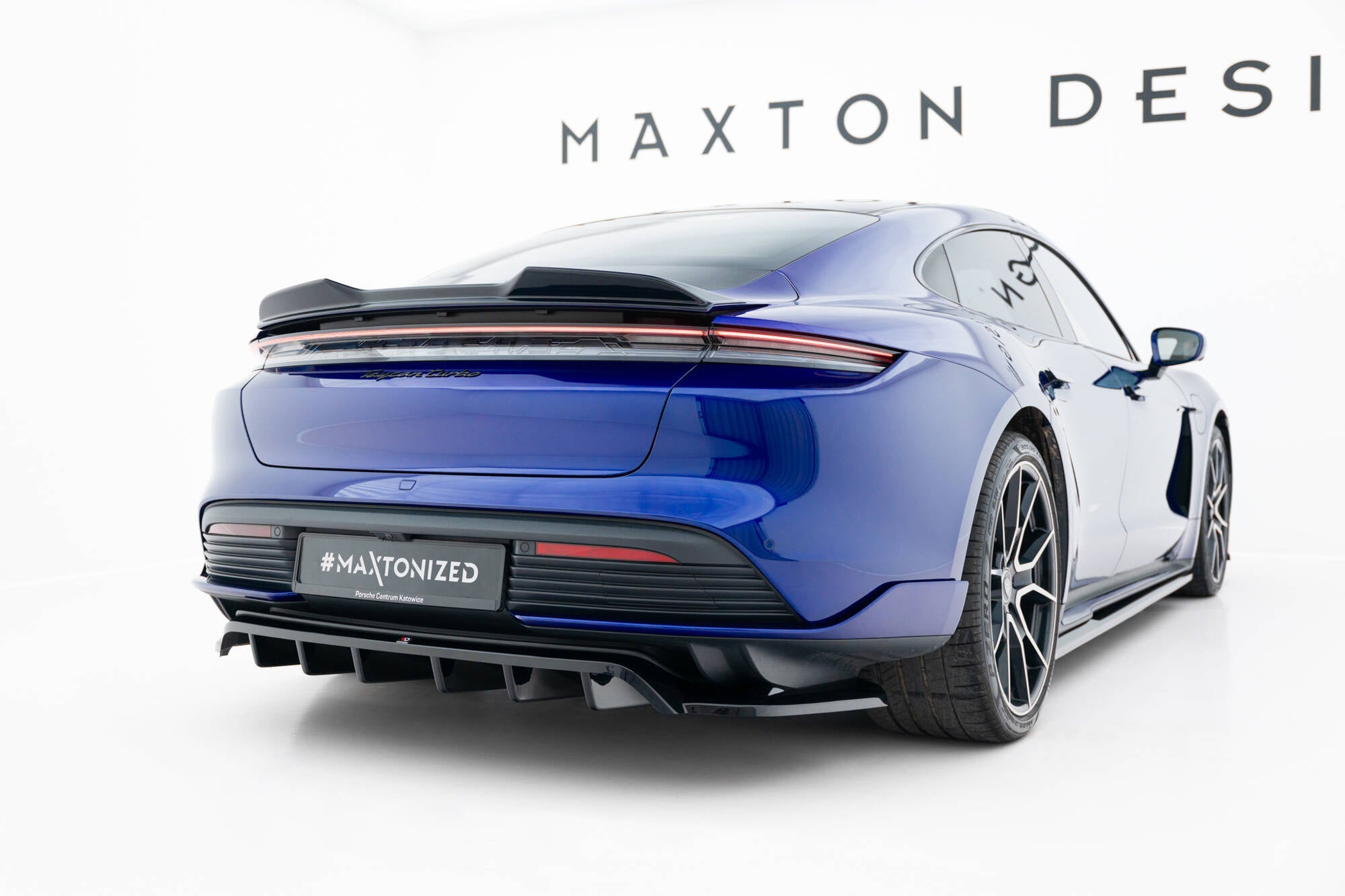 Maxton Design Extensión de alerón 3D para Porsche Taycan Turbo S Mk1 - imagen 2