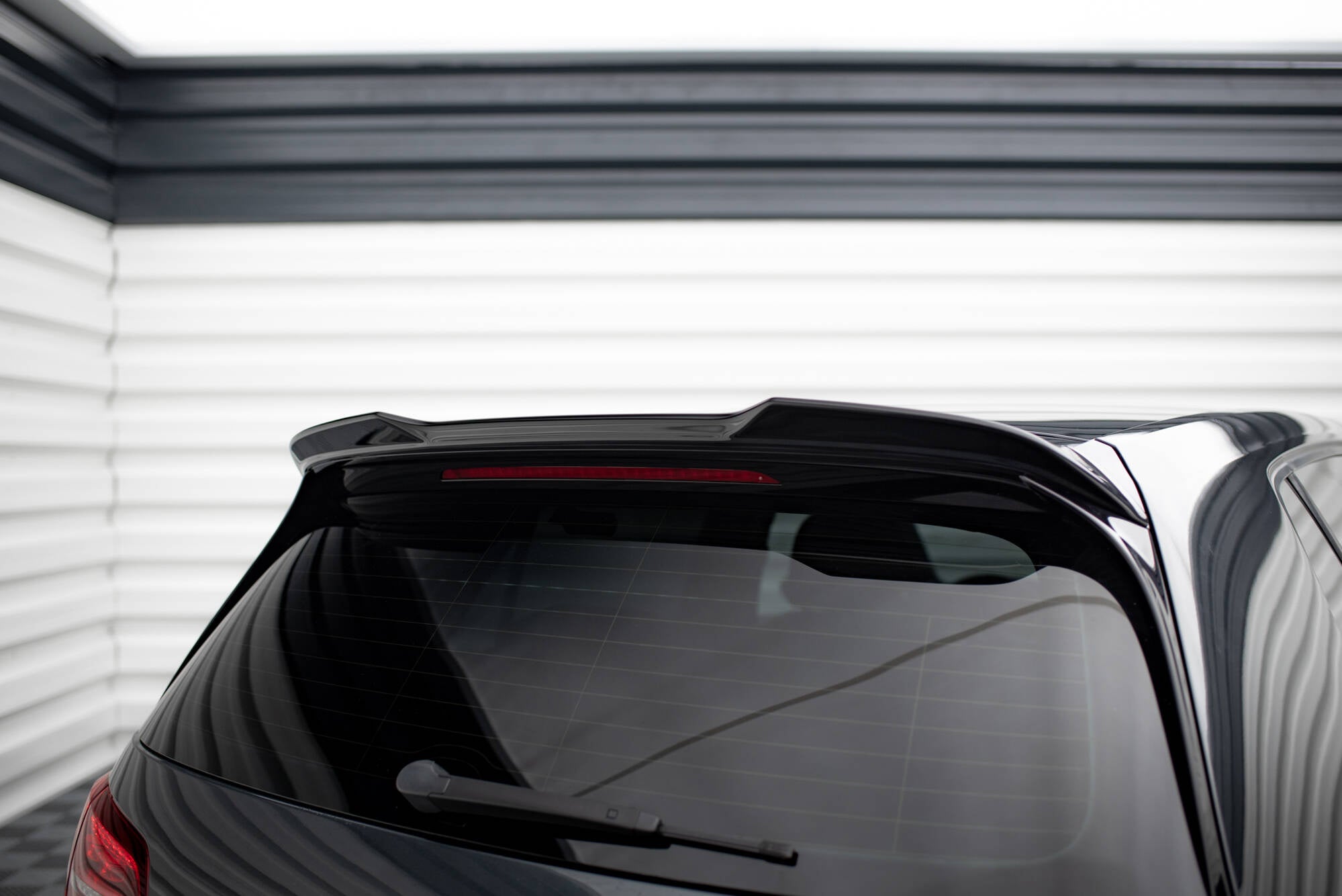 Maxton Design Extensión de alerón 3D para Volkswagen Golf R / R-Line / GTI / GTD Mk7 / Mk7 Facelift - imagen 1