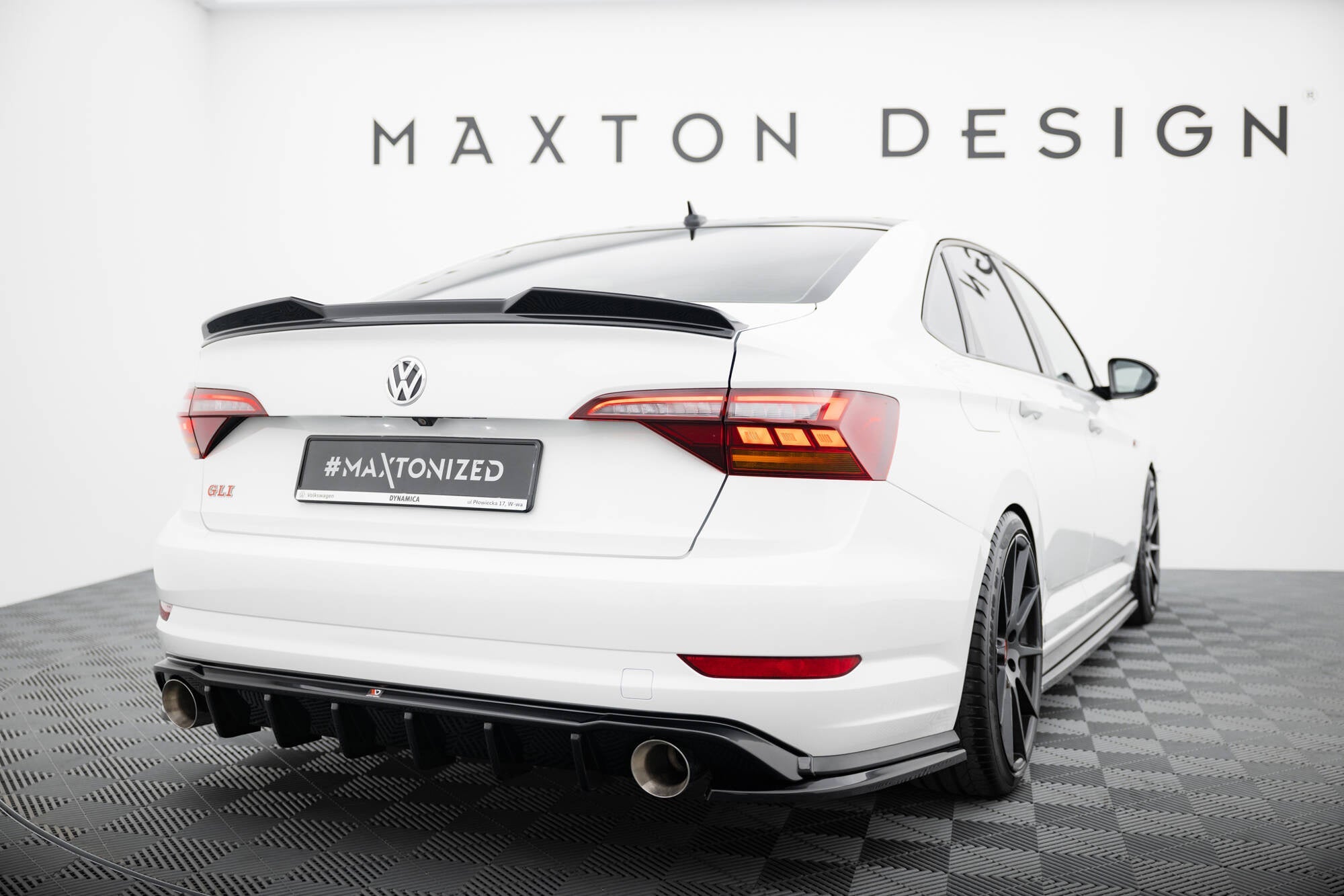 Maxton Design Extensión de alerón 3D para Volkswagen Jetta GLI Mk7 - imagen 5