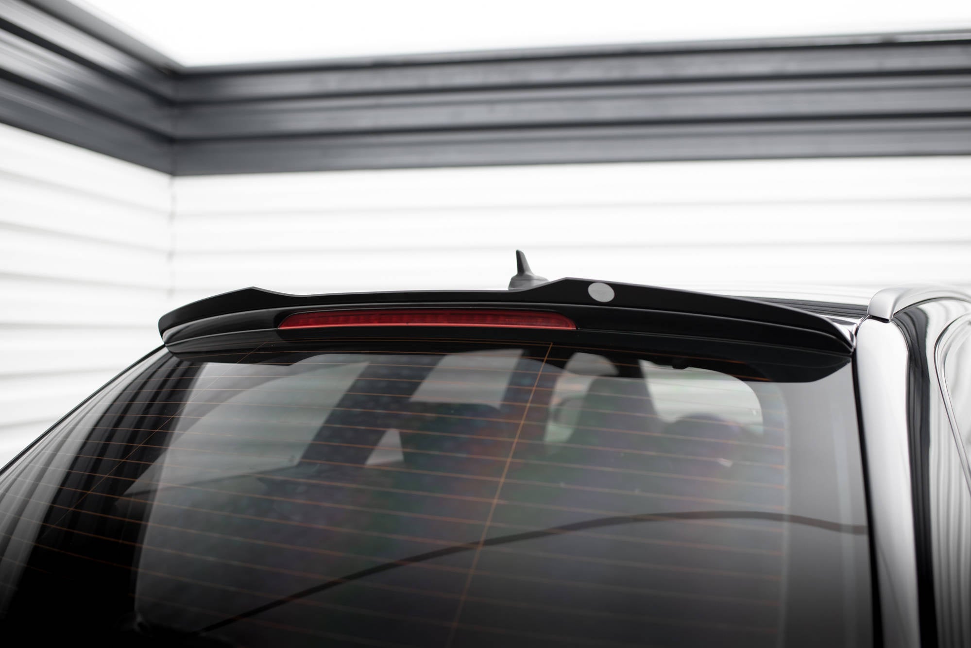 Maxton Design Extensión de alerón para Audi RS6 Avant C6 - imagen 1