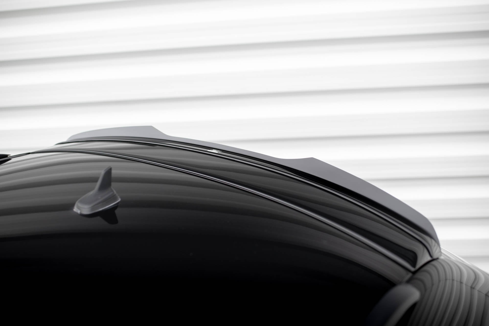 Maxton Design Extensión de alerón para Audi RS6 Avant C6 - imagen 2