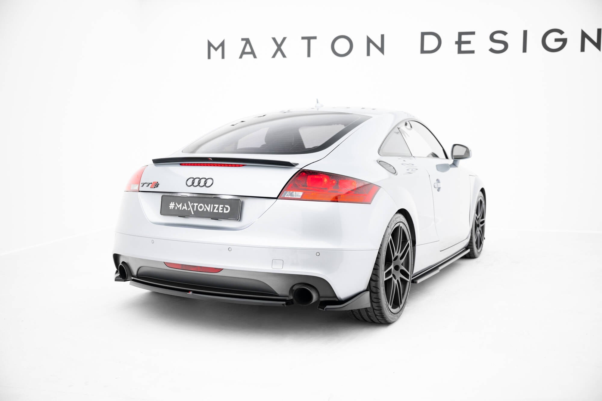 Maxton Design Extensión de alerón para Audi TT 8J - imagen 4