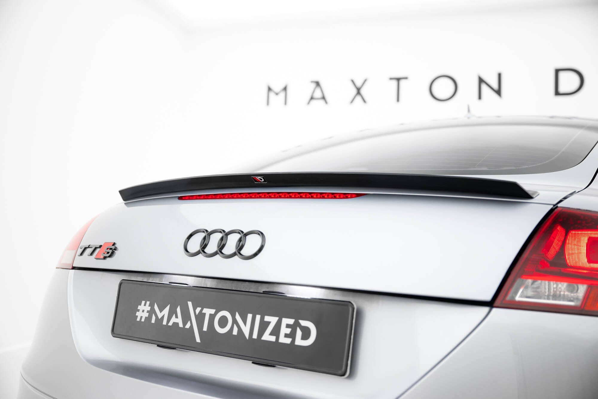 Maxton Design Extensión de alerón para Audi TT 8J - imagen 5