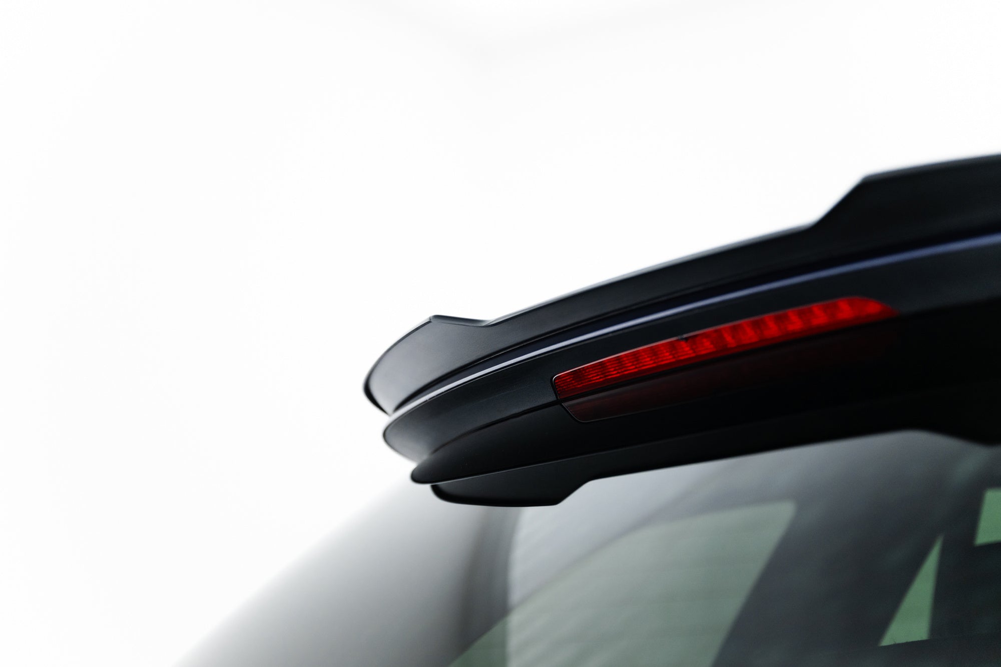 Maxton Design Extensión de alerón para BMW 3 M-Pack Touring F31 / F31 Facelift - imagen 3