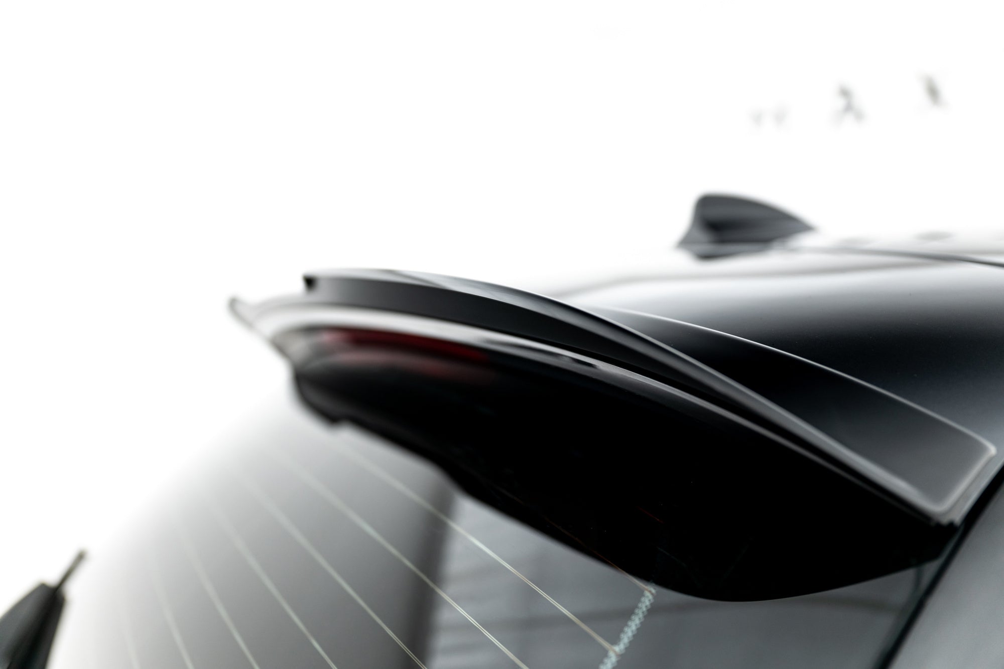 Maxton Design Extensión de alerón para BMW 3 Touring E91 - imagen 4
