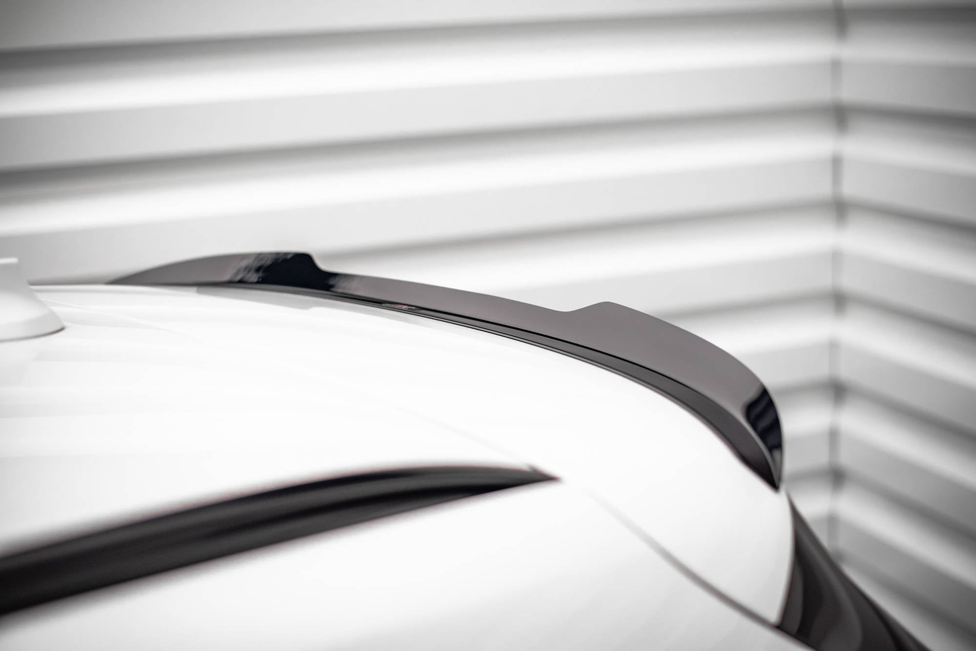 Maxton Design Extensión de alerón para BMW X1 M-Pack F48 - imagen 3