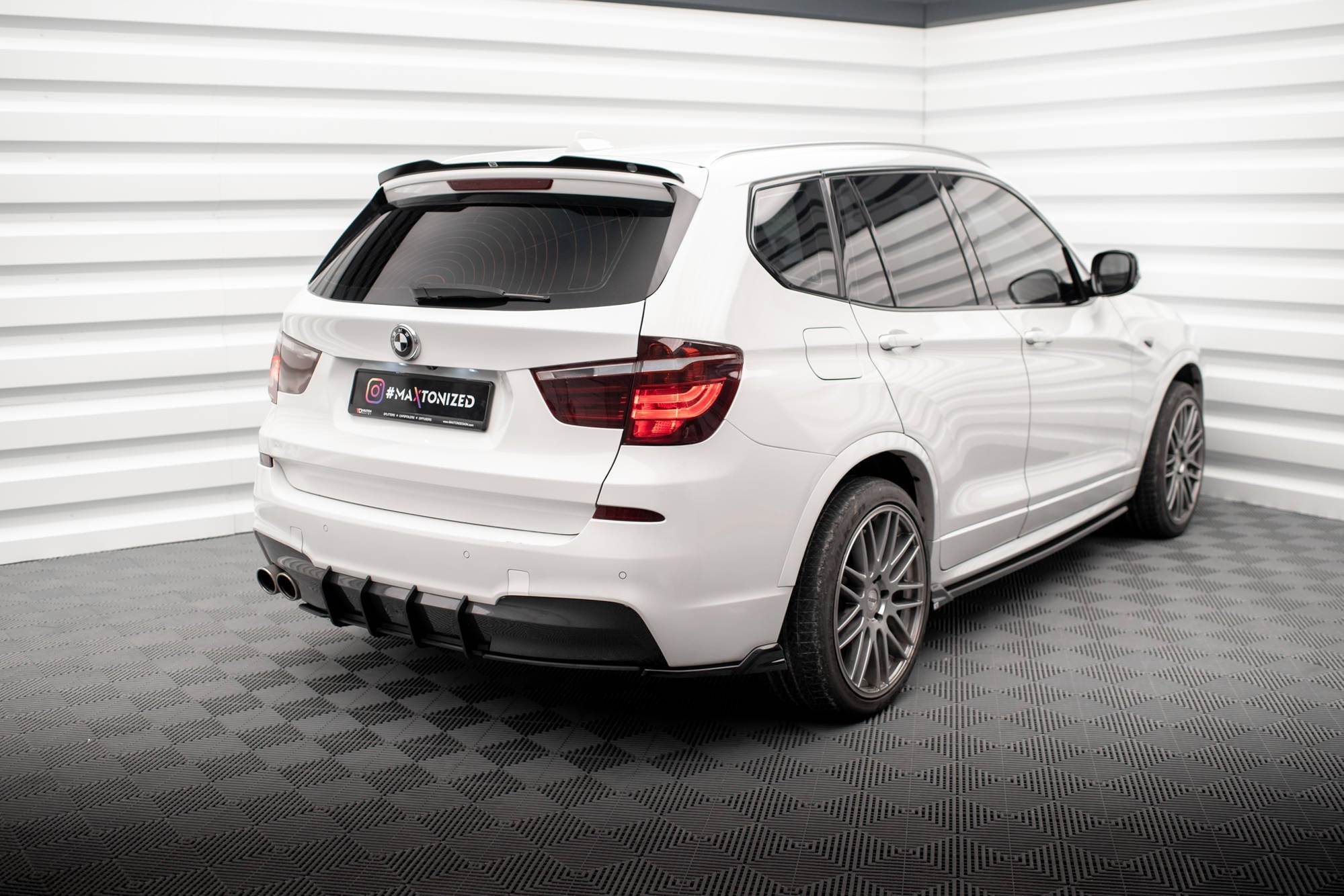Maxton Design Extensión de alerón para BMW X3 M-Pack F25 - imagen 2