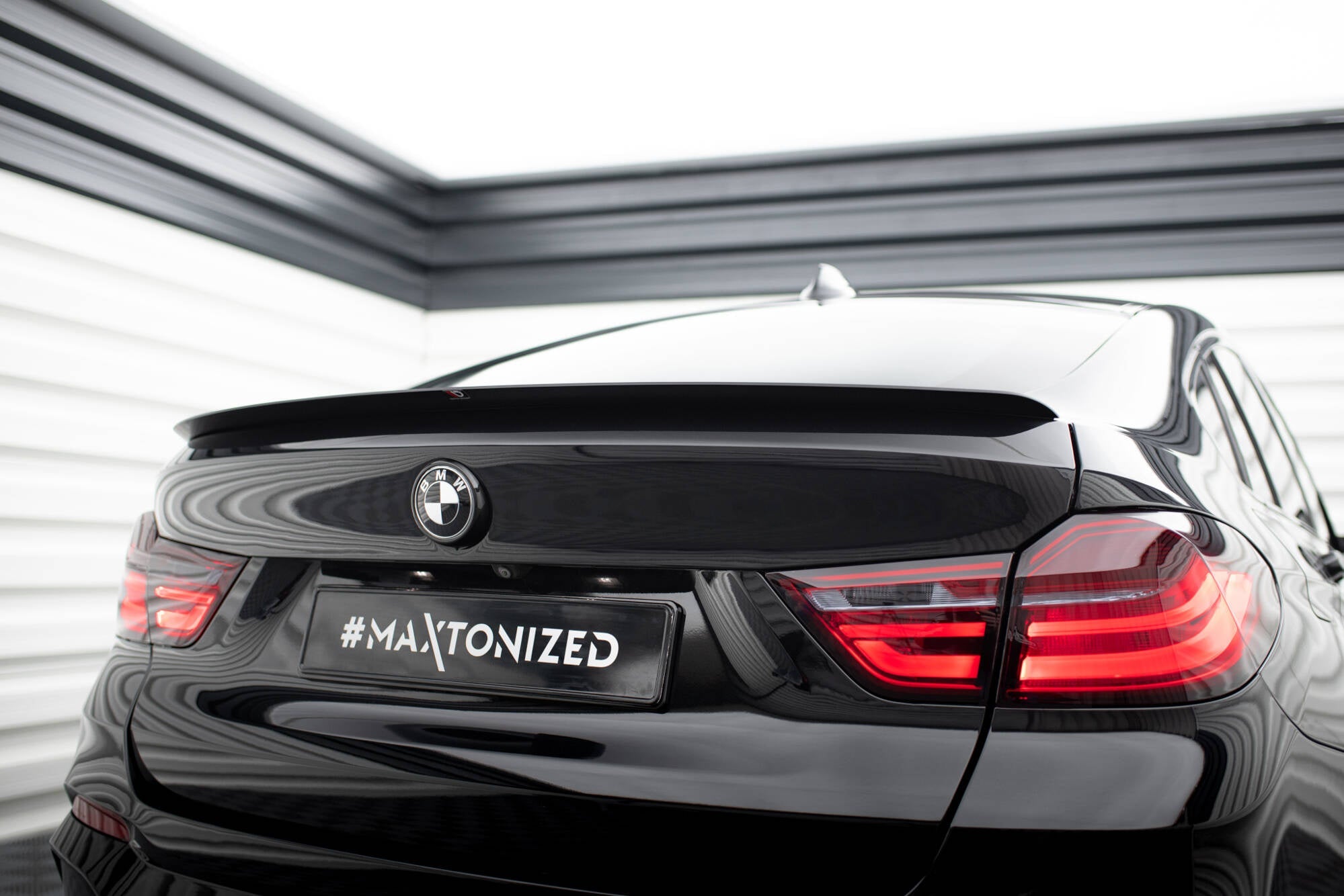 Maxton Design Extensión de alerón para BMW X4 M-PACK - imagen 1
