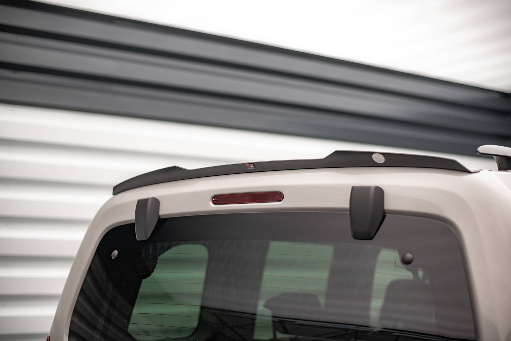 Maxton Design Extensión de alerón para Citroen Berlingo Mk3 - imagen 1