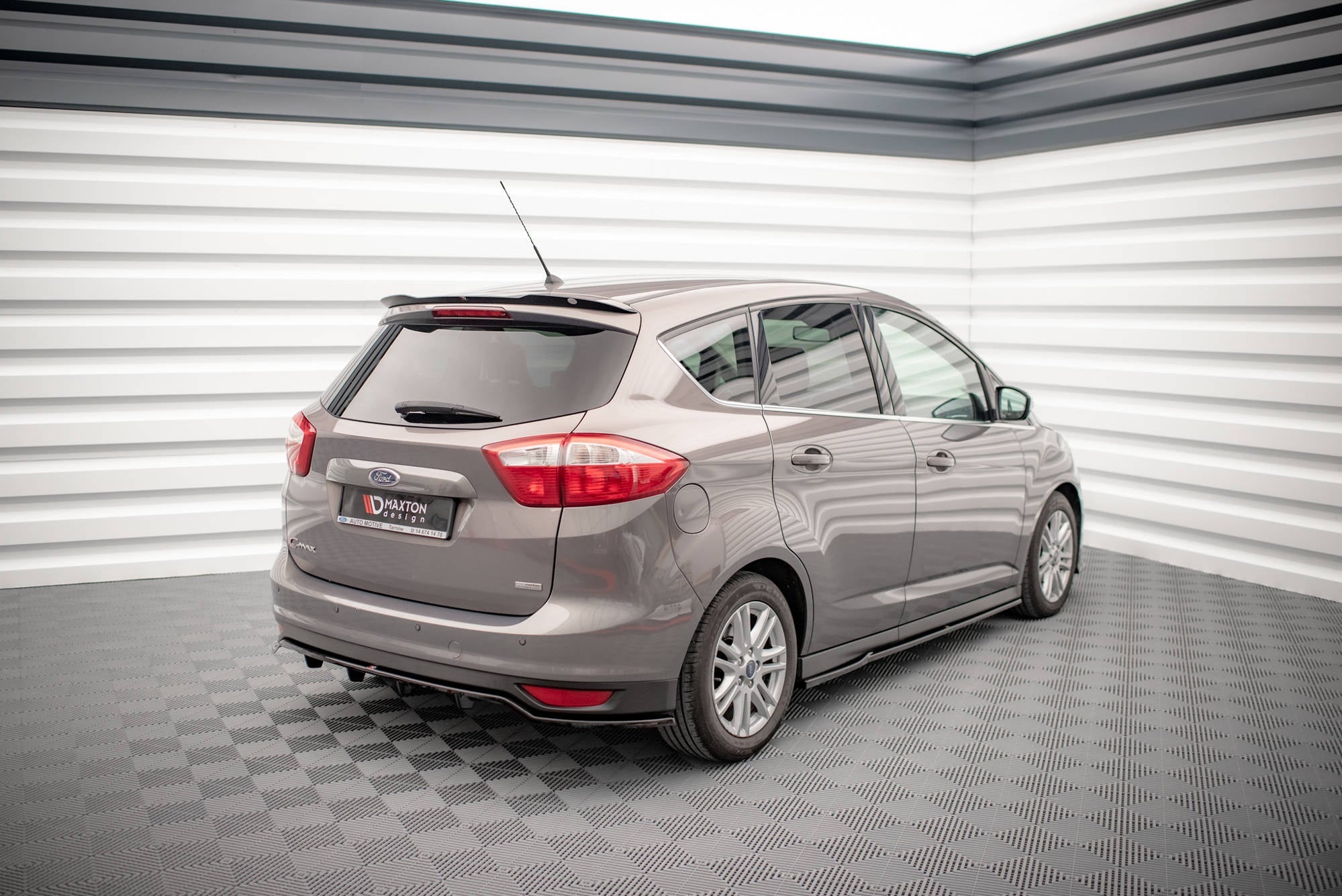 Maxton Design Extensión de alerón para Ford C-Max Mk2 - imagen 2