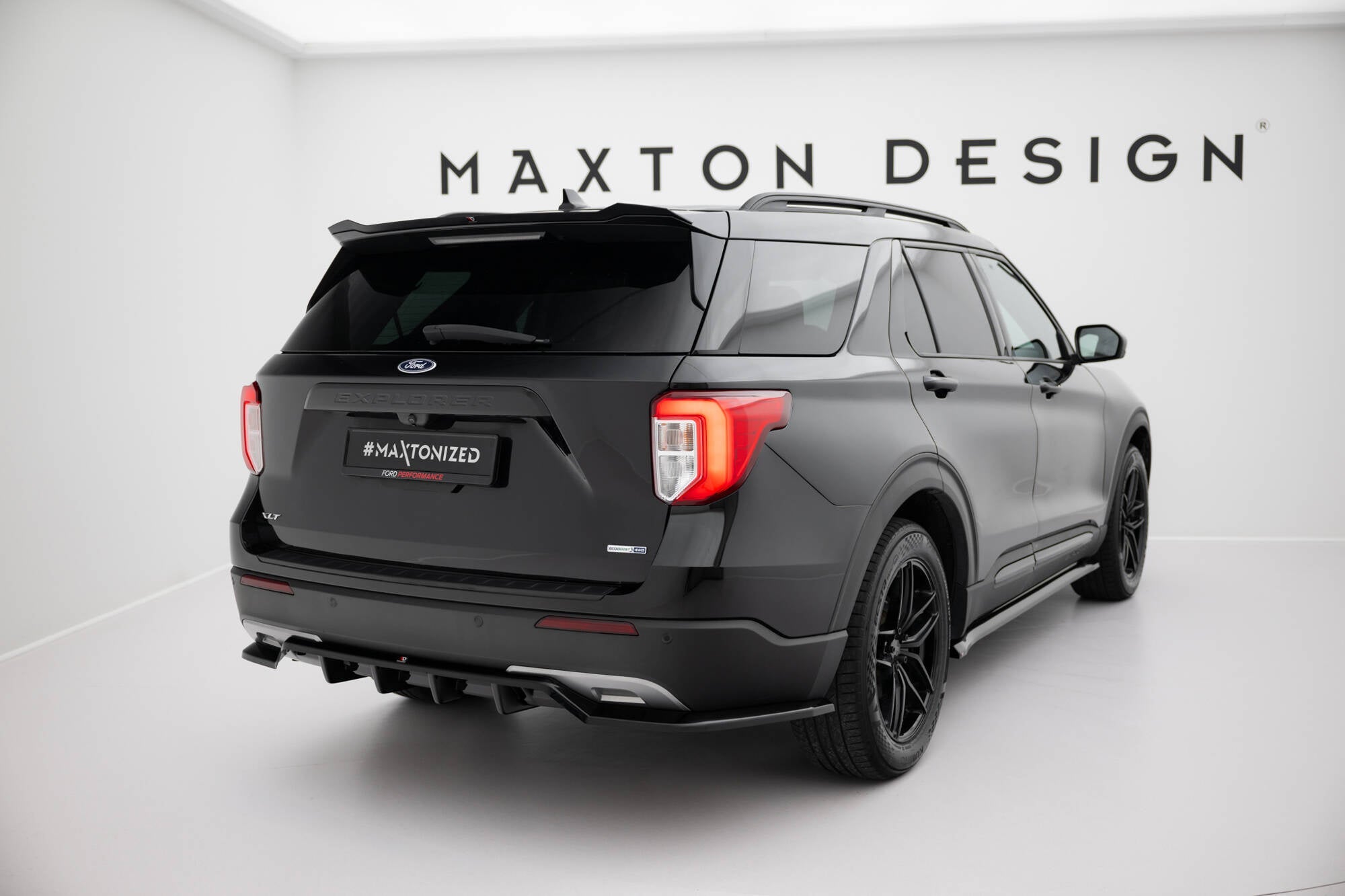 Maxton Design Extensión de alerón para Ford Explorer XLT Mk6 - imagen 2