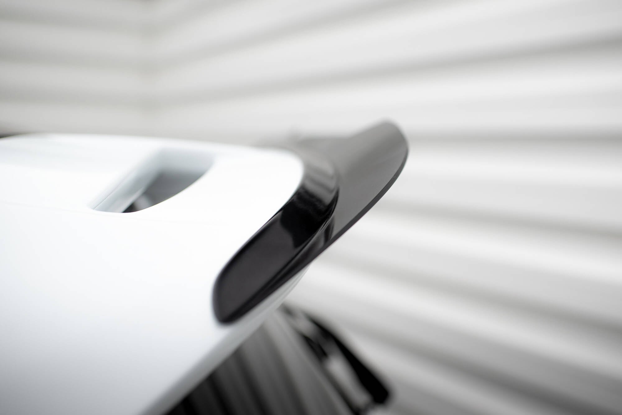 Maxton Design Extensión de alerón para Ford Fiesta ST Mk7 Facelift - imagen 3
