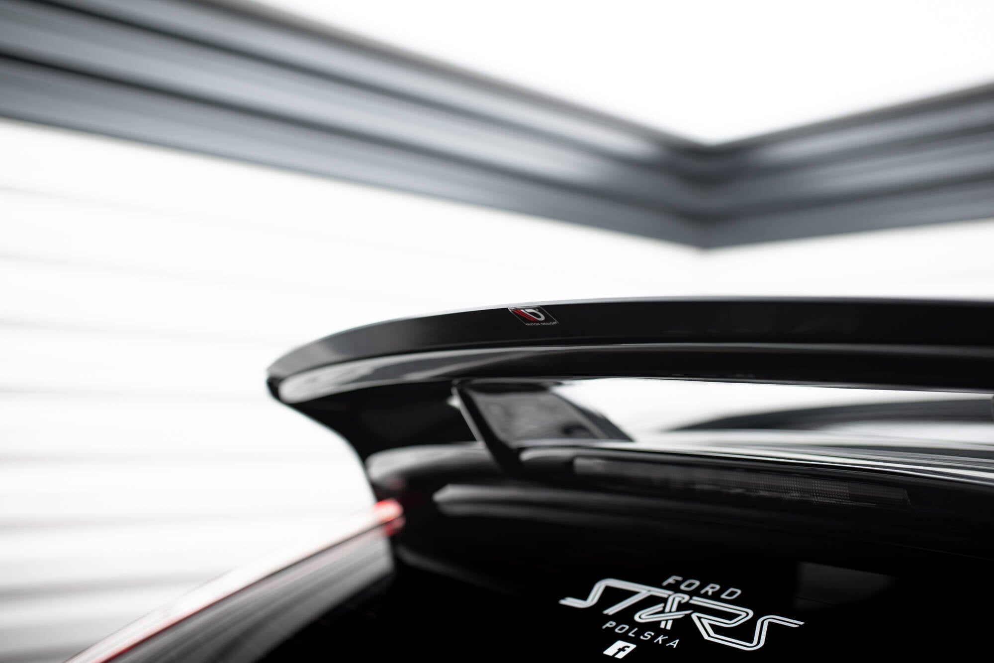 Maxton Design Extensión de alerón para Ford Focus RS Mk2 - imagen 2
