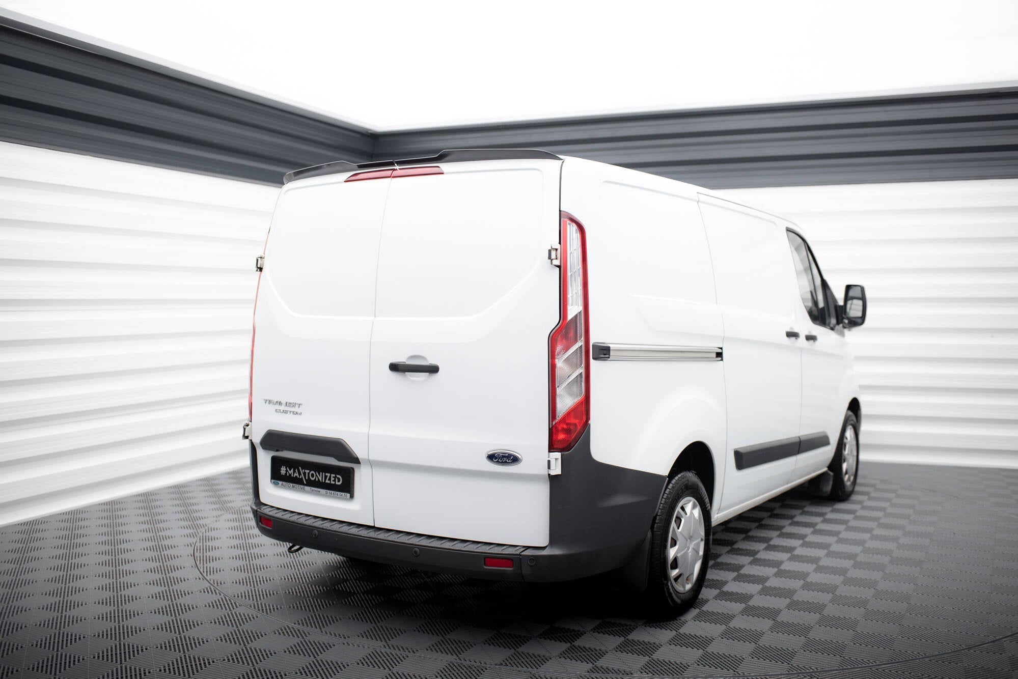 Maxton Design Extensión de alerón para Ford Transit Custom Mk1 - imagen 5