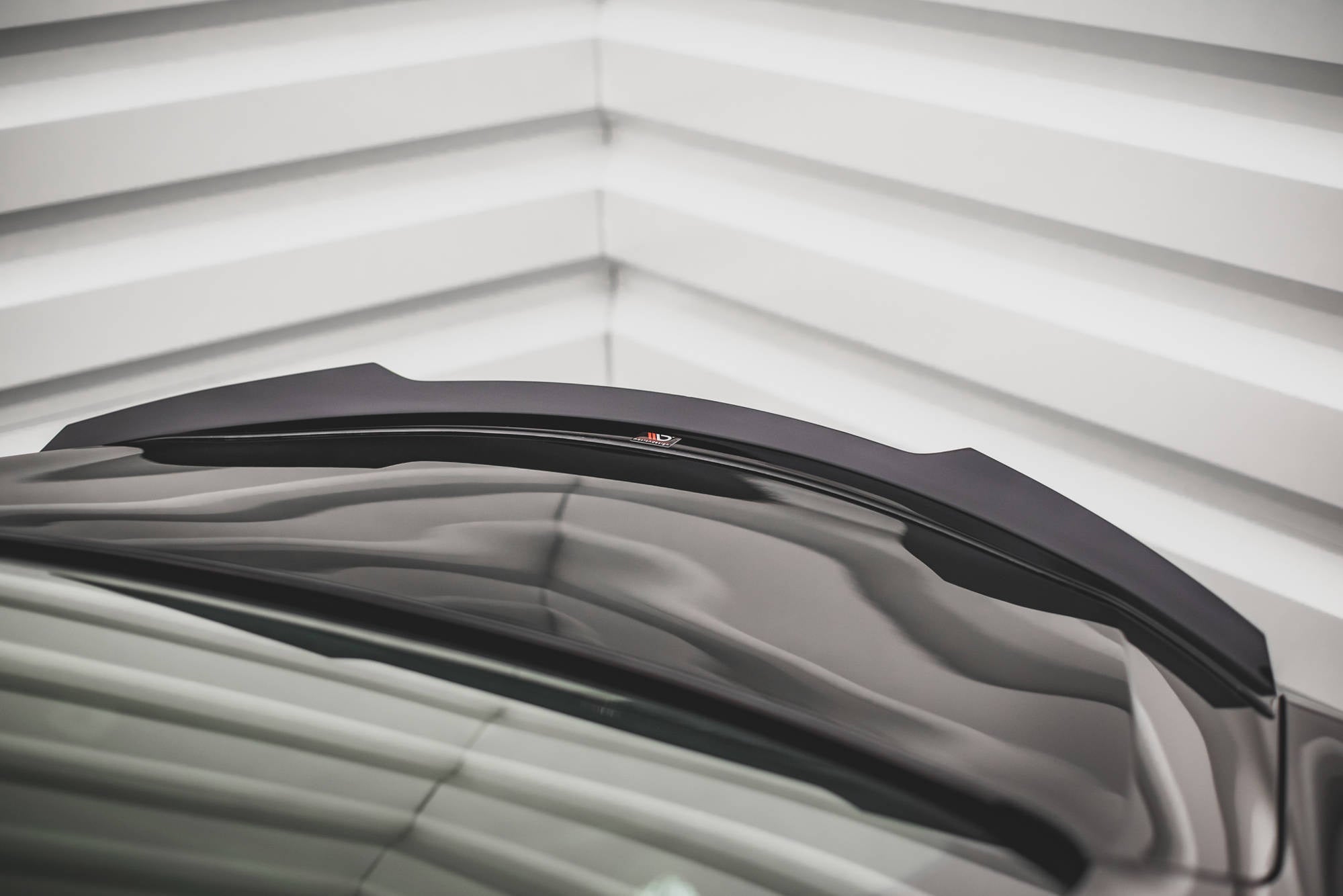 Maxton Design Extensión de alerón para Infiniti Q60 S Mk2 - imagen 2
