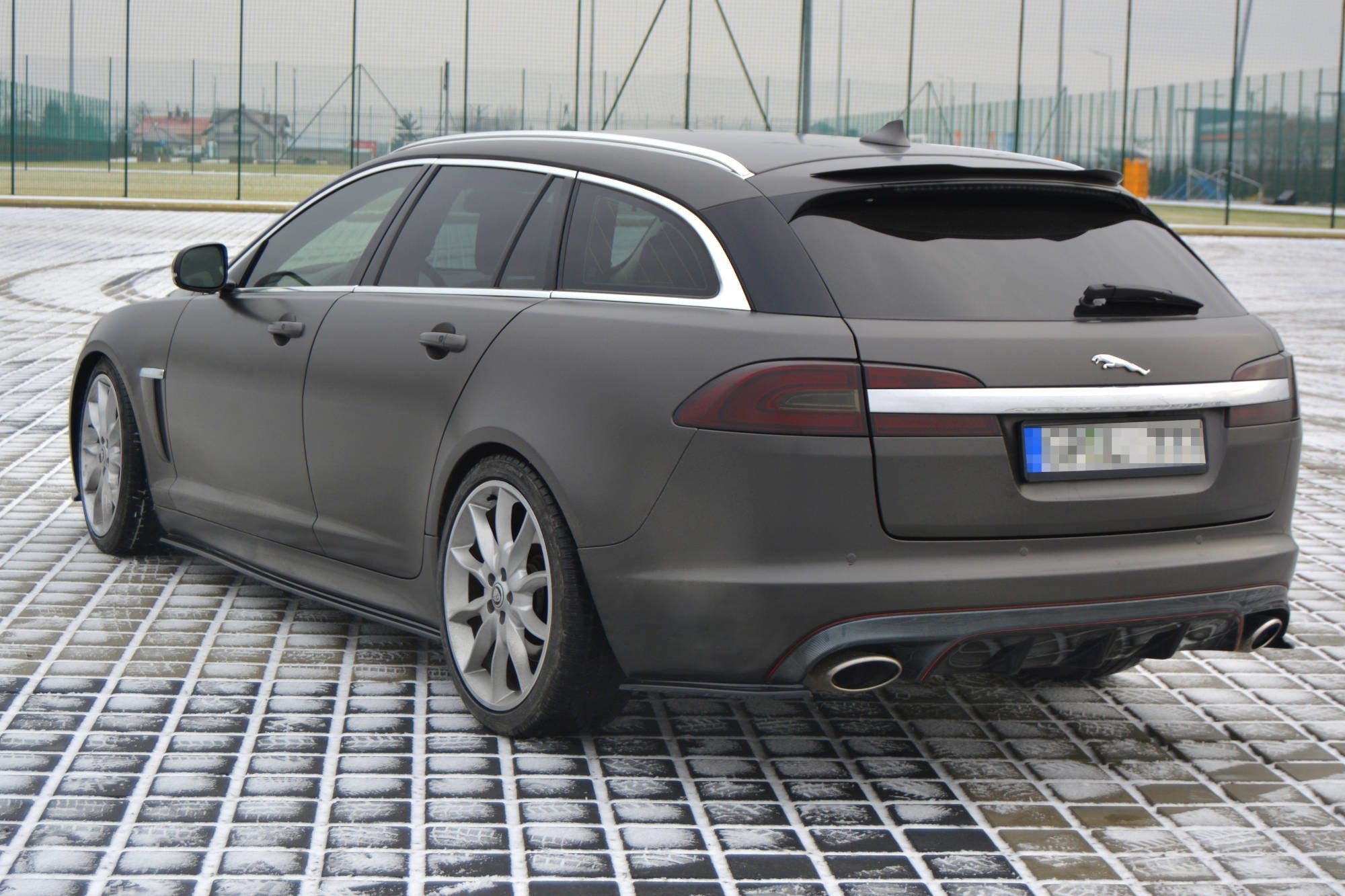 Maxton Design Extensión de alerón para Jaguar XF X250 Sportbrake - imagen 3