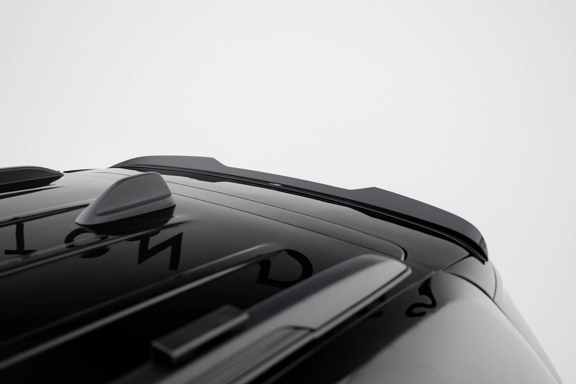 Maxton Design Extensión de alerón para Jeep Grand Cherokee Trailhawk Mk5 - imagen 3