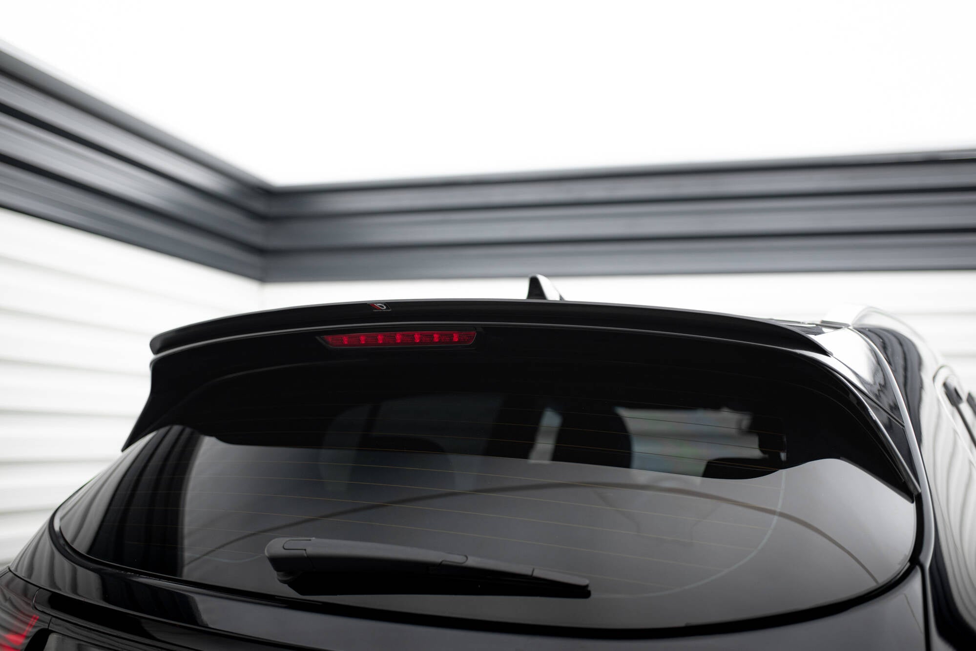 Maxton Design Extensión de alerón para Kia Sportage Mk4 GT-Line - imagen 1