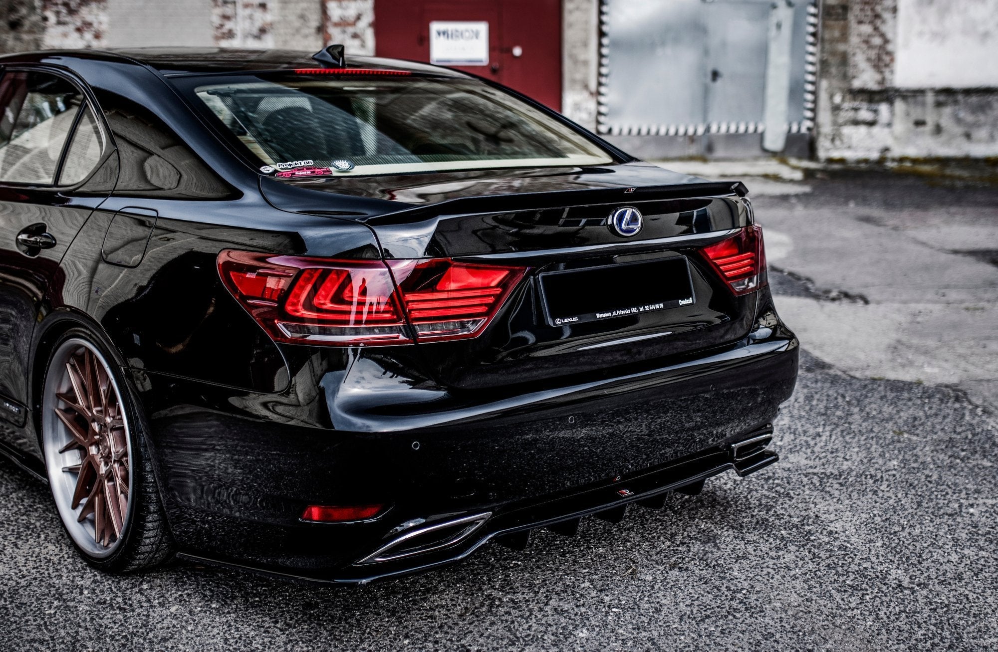 Maxton Design Extensión de alerón para Lexus LS Mk4 Facelift - imagen 1