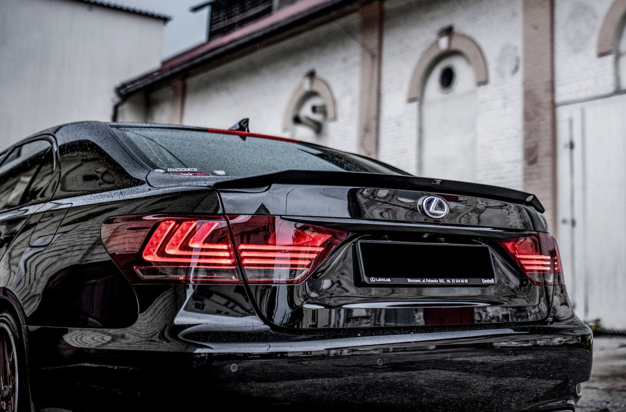 Maxton Design Extensión de alerón para Lexus LS Mk4 Facelift - imagen 4