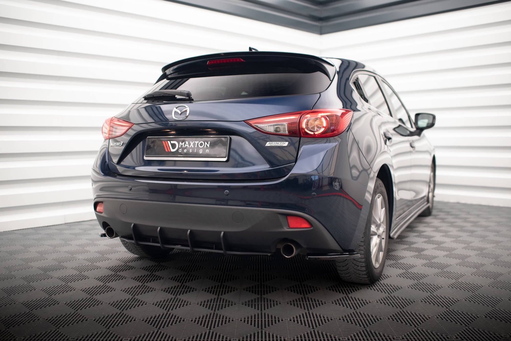 Maxton Design Extensión de alerón para Mazda 3 BN (Mk3) - imagen 2