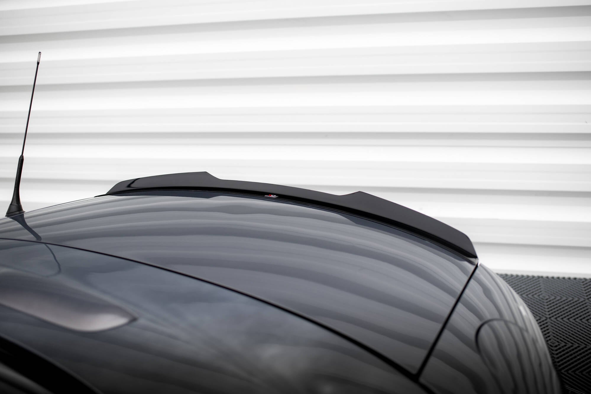 Maxton Design Extensión de alerón para Mazda MX5 Hardtop NC (Mk3) - imagen 2