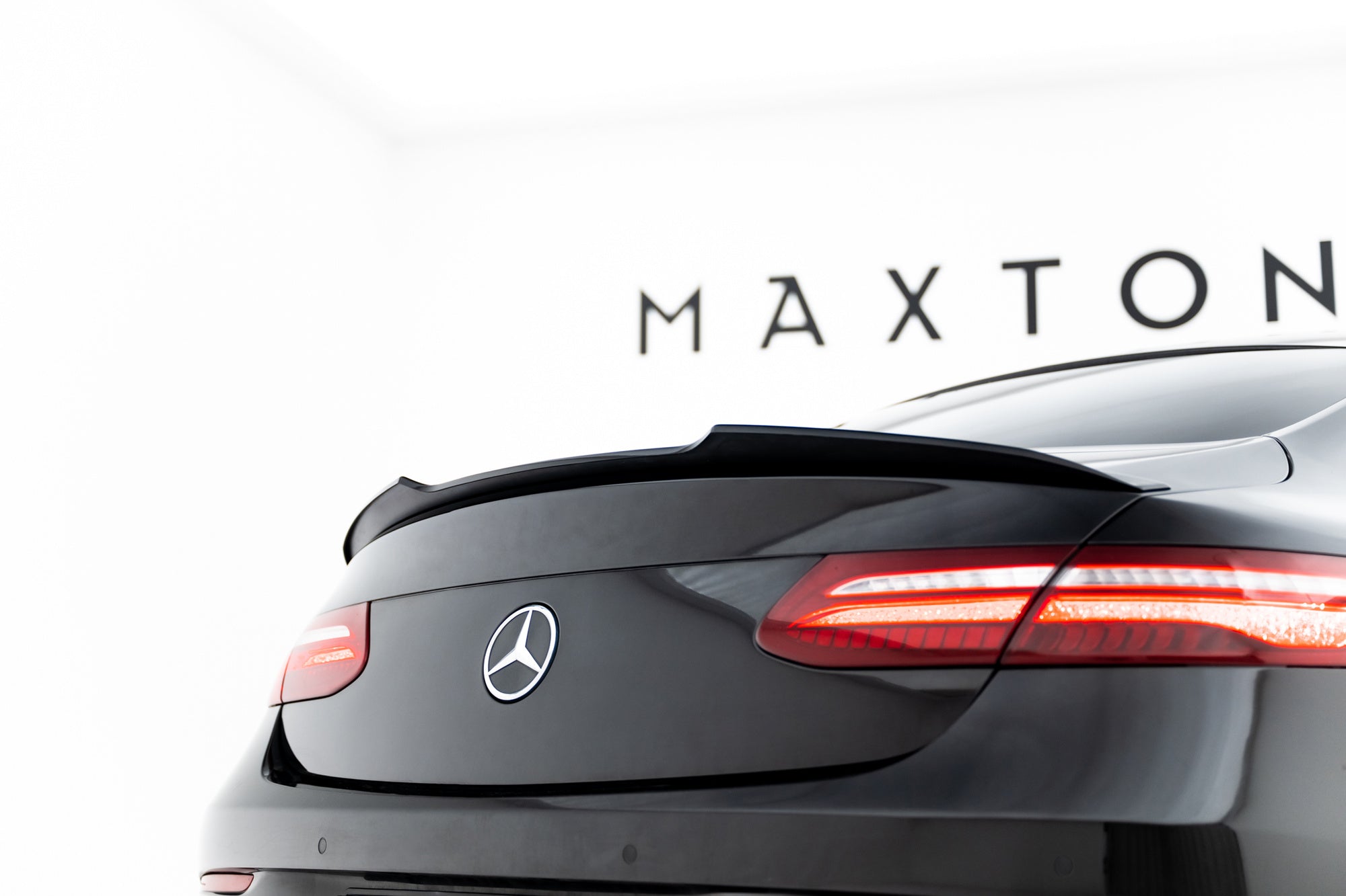 Maxton Design Extensión de alerón para Mercedes-Benz E-Class W213 Coupe (C238) AMG-Line / 53 AMG - imagen 1