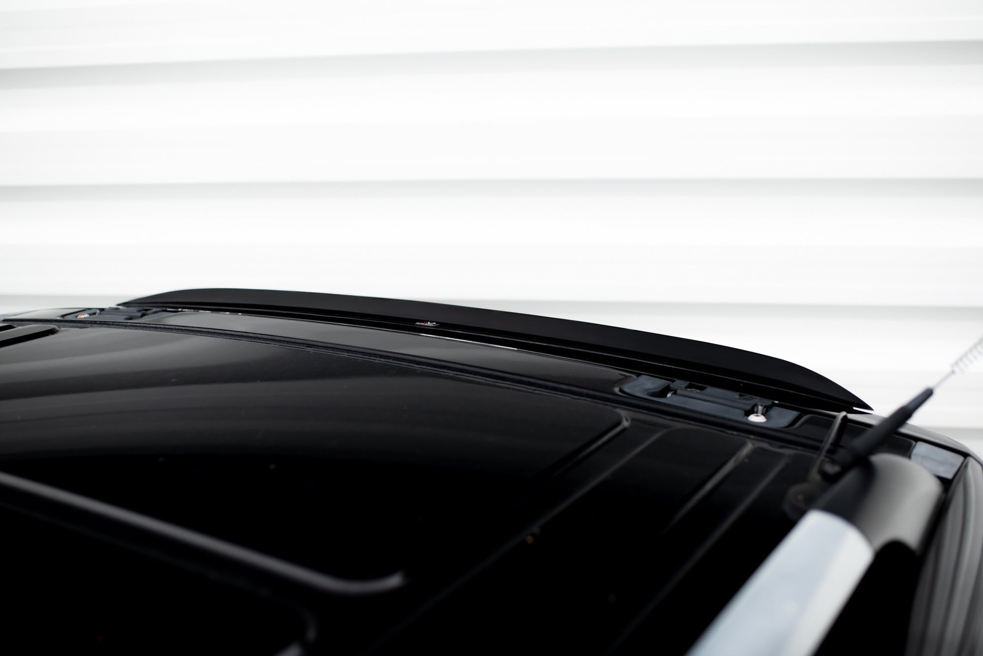 Maxton Design Extensión de alerón para Mercedes-Benz V-Class W447 / W447 Facelift - imagen 1