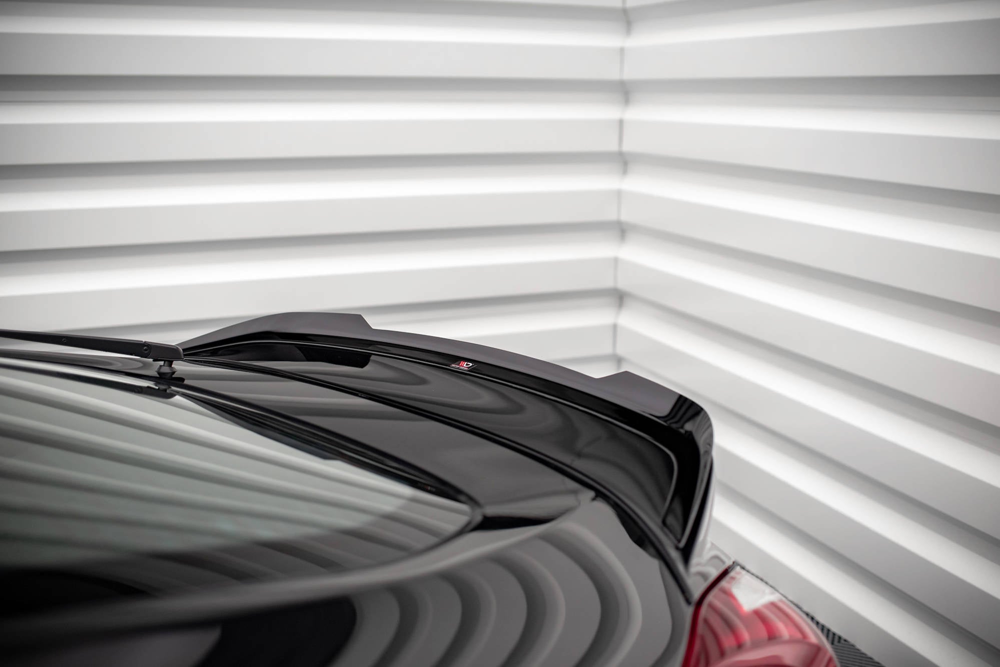 Maxton Design Extensión de alerón para Nissan 370Z Nismo Facelift - imagen 3