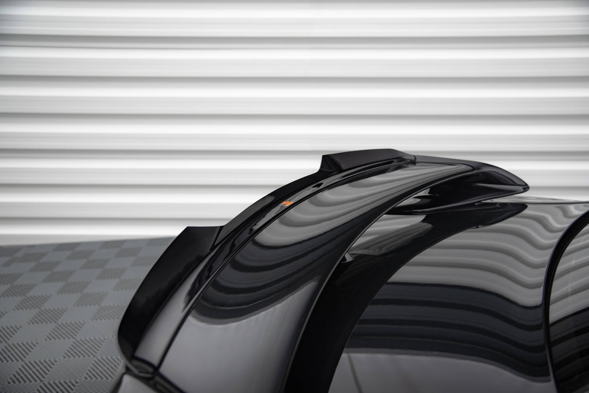Maxton Design Extensión de alerón para Nissan GTR R35 Facelift - imagen 6