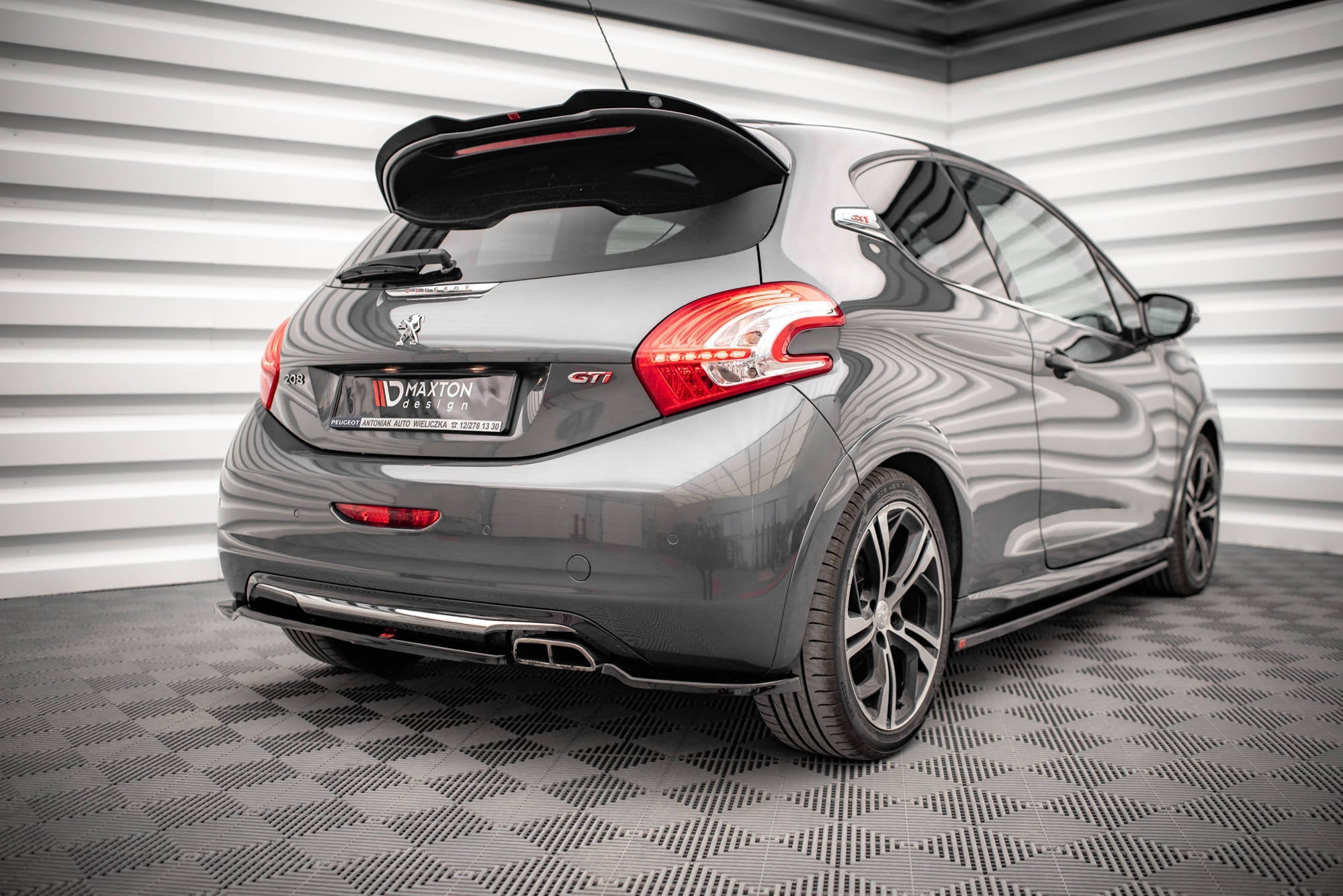 Maxton Design Extensión de alerón para Peugeot 208 GTi Mk1 - imagen 2