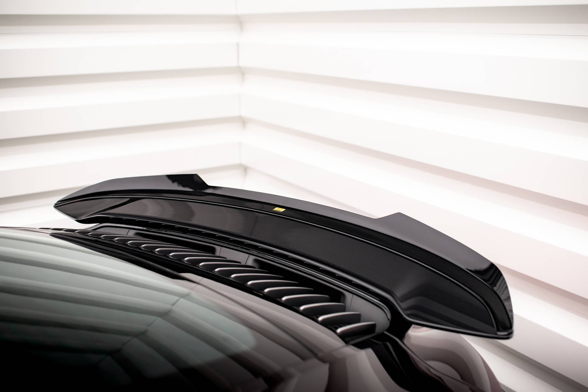 Maxton Design Extensión de alerón para Porsche Porsche 911 Turbo S 992 - imagen 3
