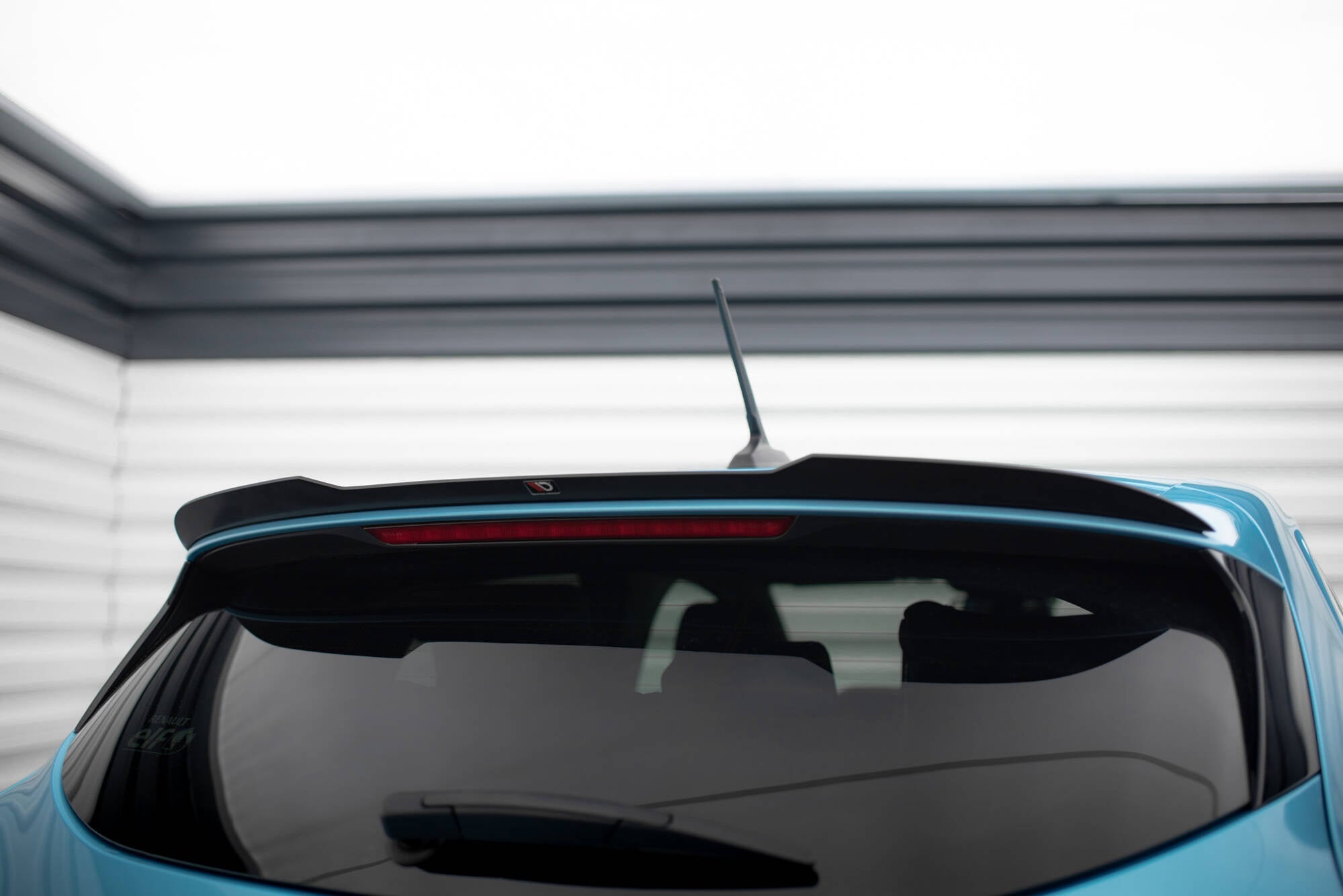 Maxton Design Extensión de alerón para Renault Clio Mk5 - imagen 7