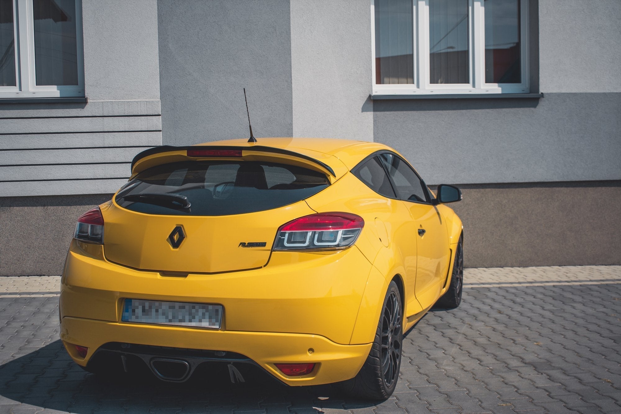 Maxton Design Extensión de alerón para Renault Megane Mk3 RS - imagen 1