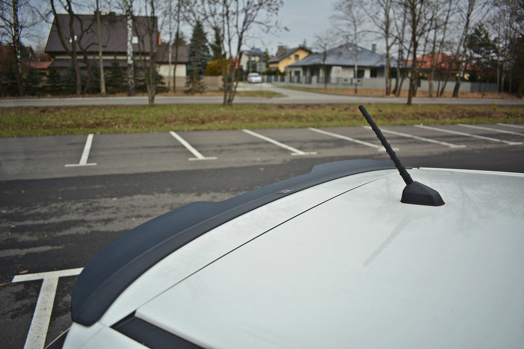 Maxton Design Extensión de alerón para Ssangyong Tivoli - imagen 3