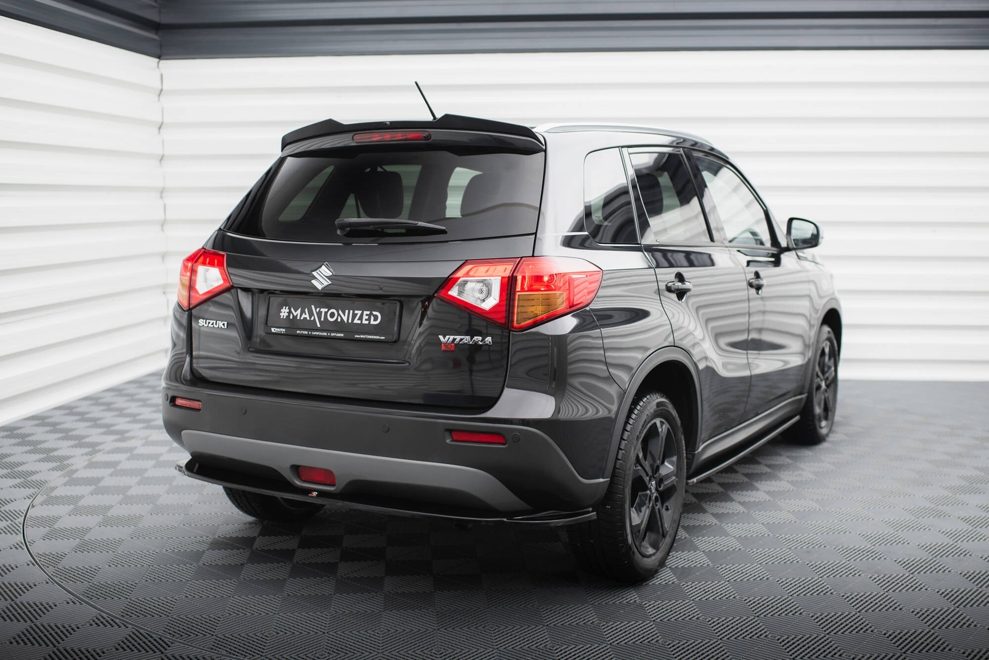 Maxton Design Extensión de alerón para Suzuki Vitara S Mk2 - imagen 2